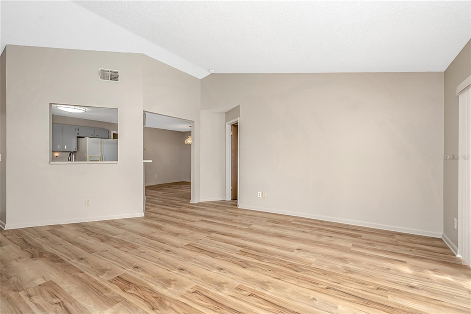 17717 Cranbrook Dr Property Photo 15