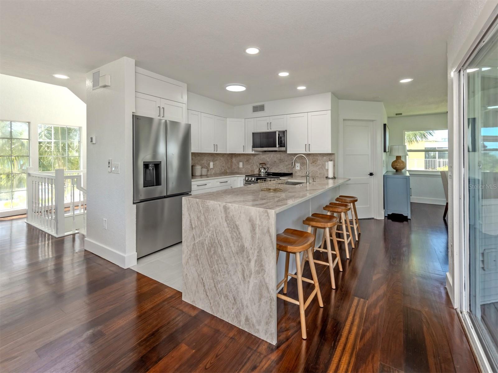 13075 Via Cassia Property Photo 6