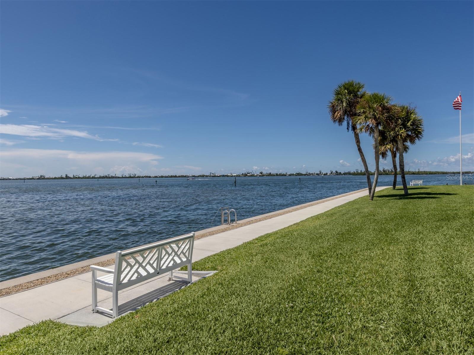 13075 Via Cassia Property Photo 46