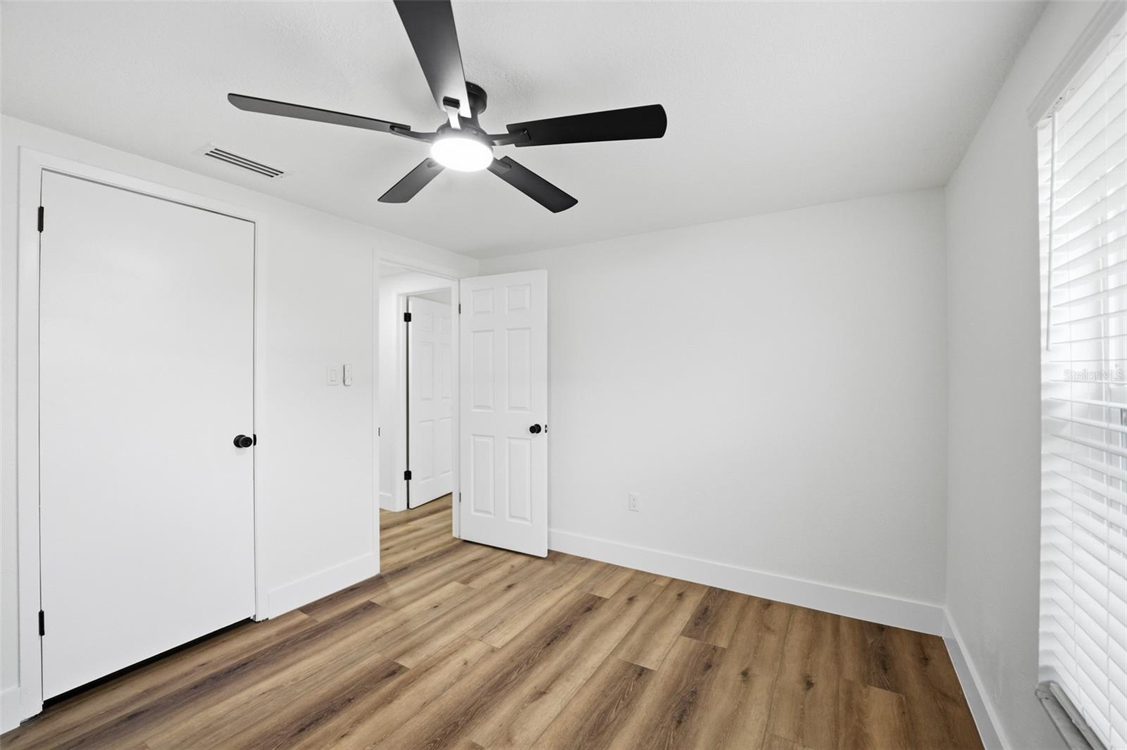 2338 Meadowbrook Dr Property Photo 34