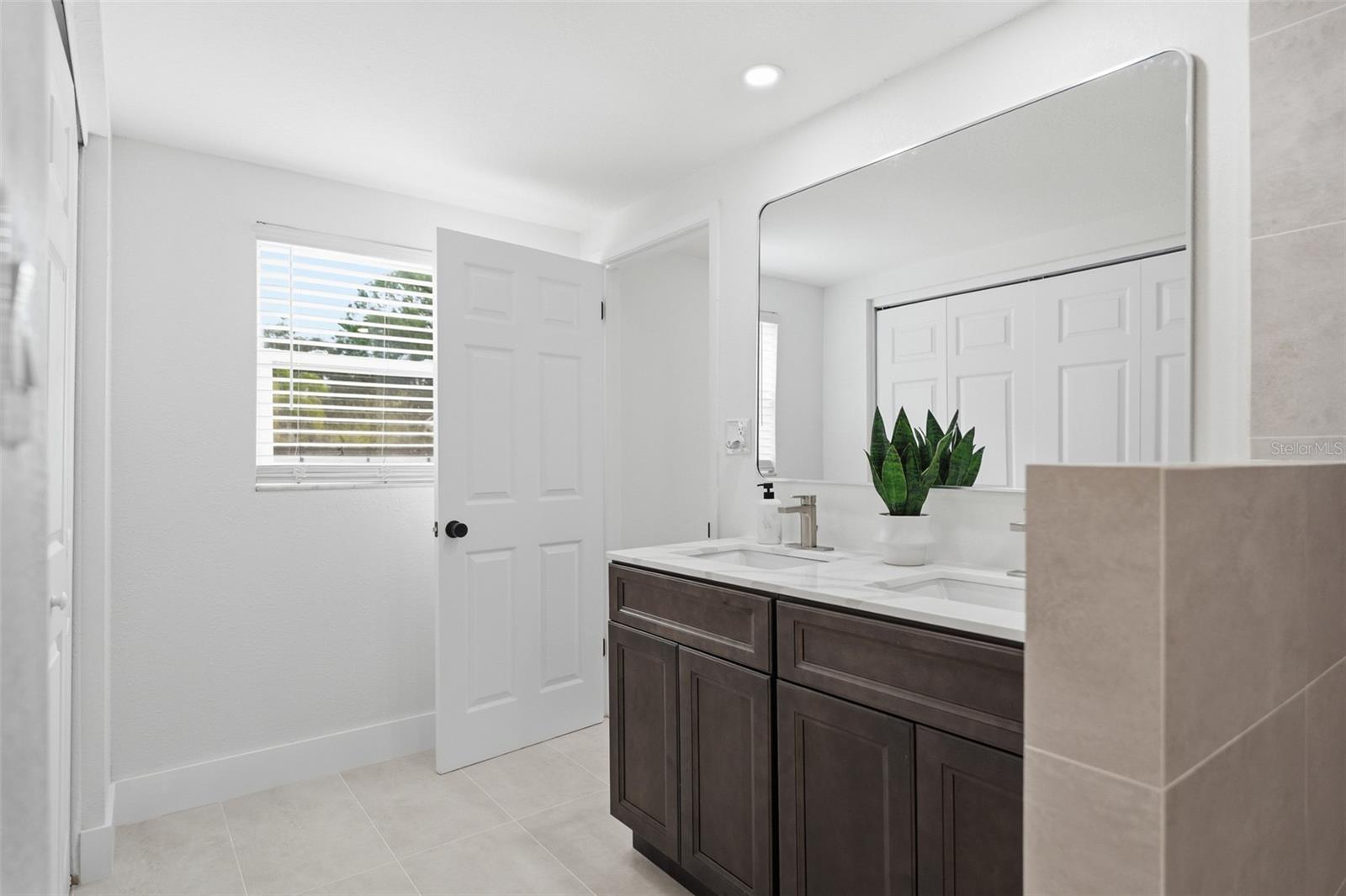 2338 Meadowbrook Dr Property Photo 48