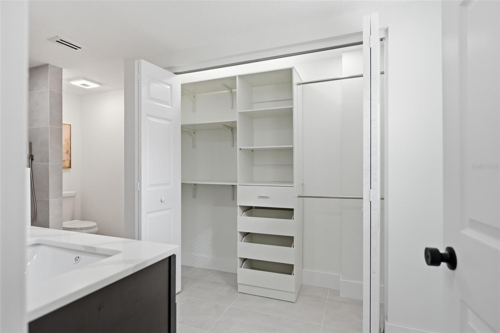 2338 Meadowbrook Dr Property Photo 49