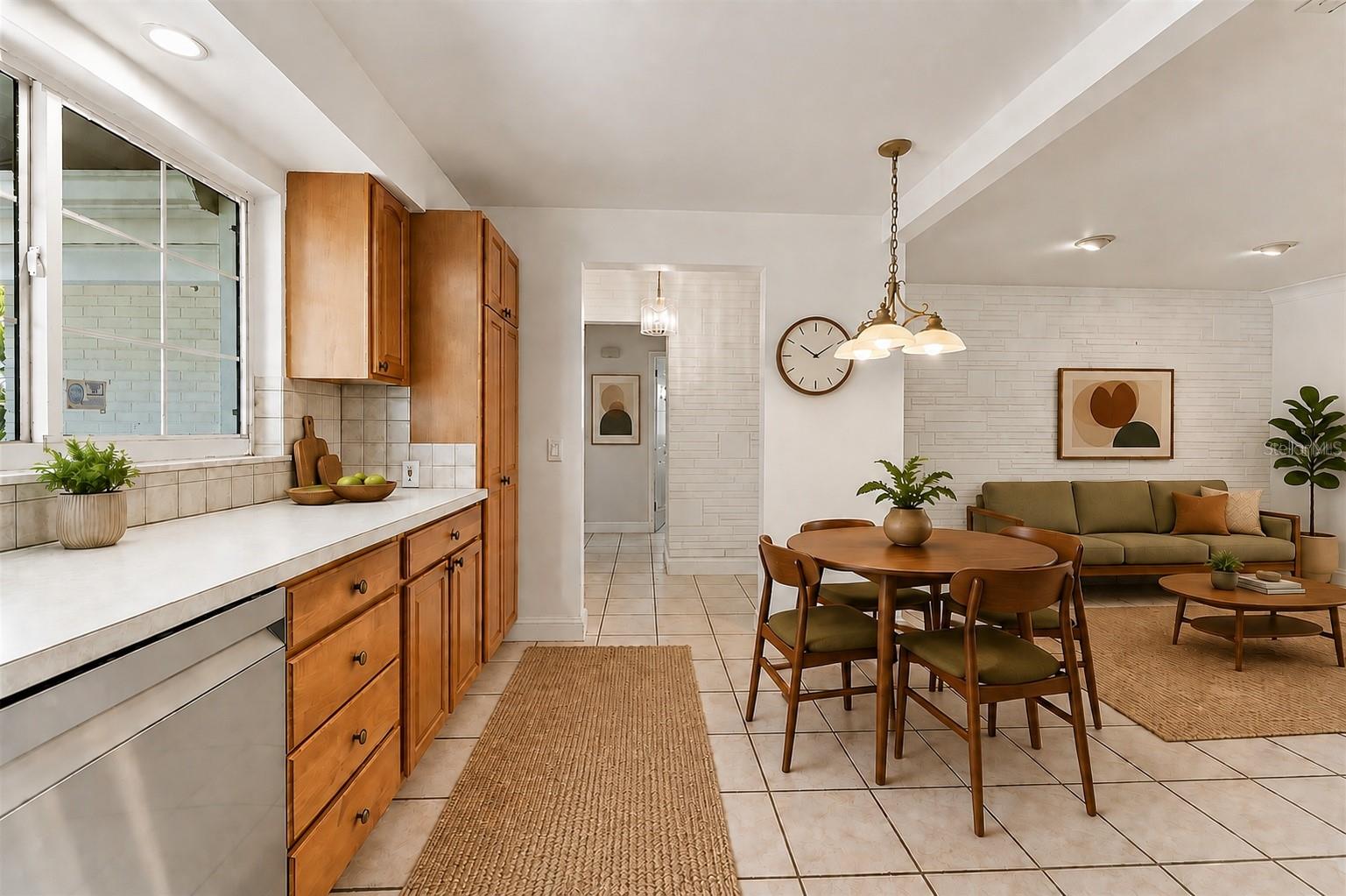 1773 London Ln Property Photo 31