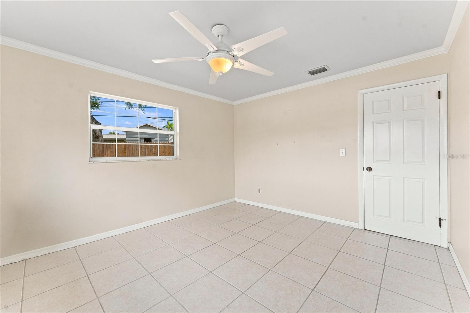 1773 London Ln Property Photo 42