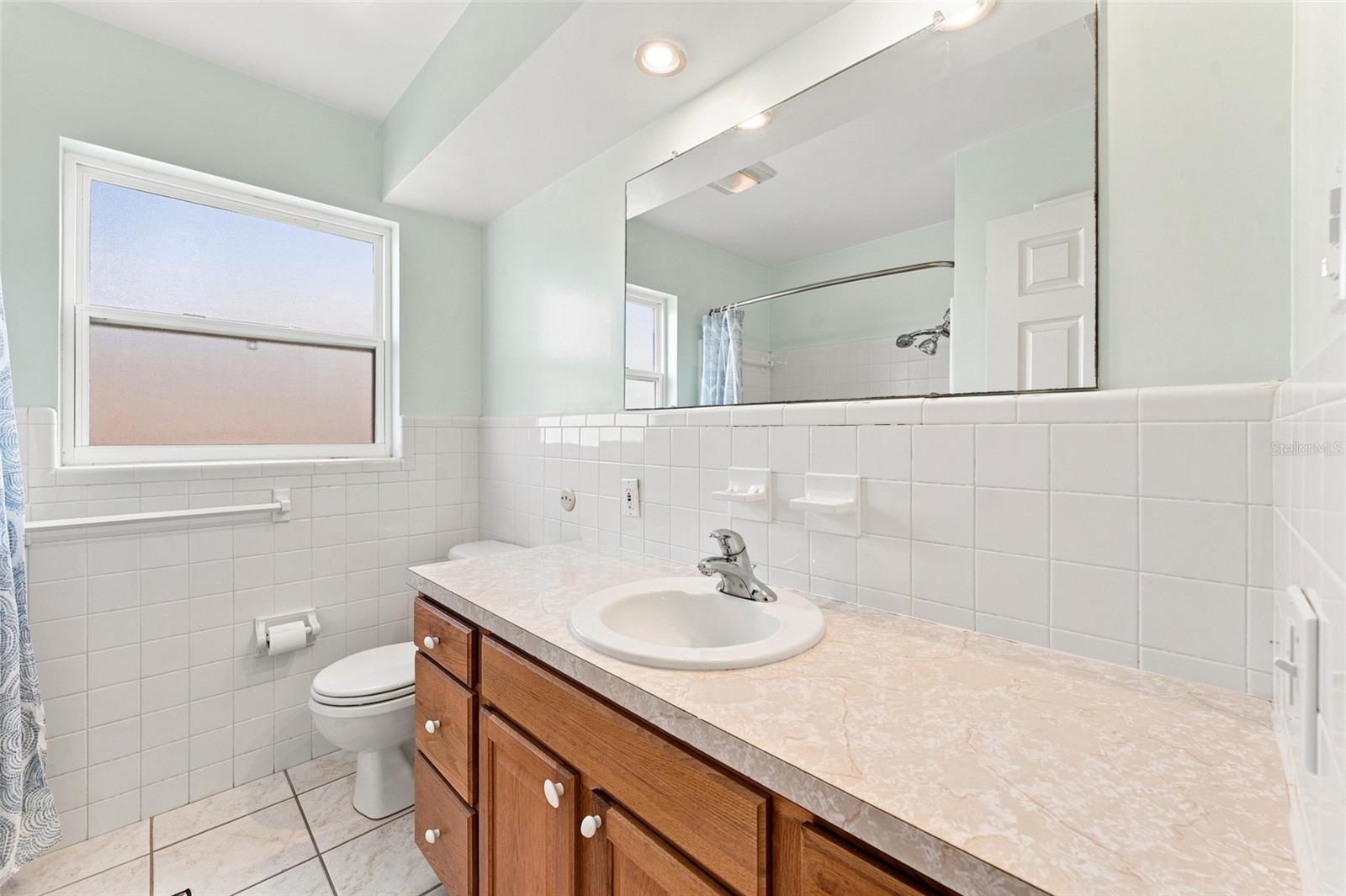 1773 London Ln Property Photo 44