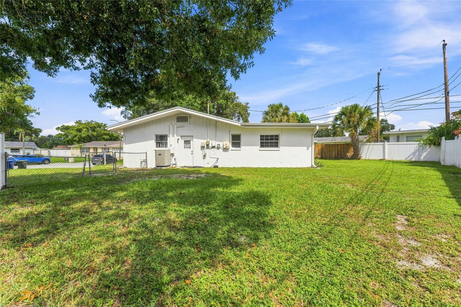 1773 London Ln Property Photo 70