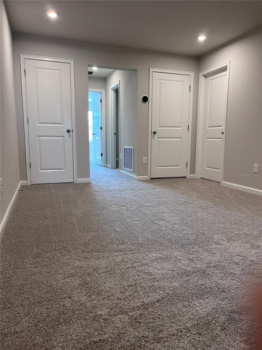 2345 Summerlit St Property Photo 12