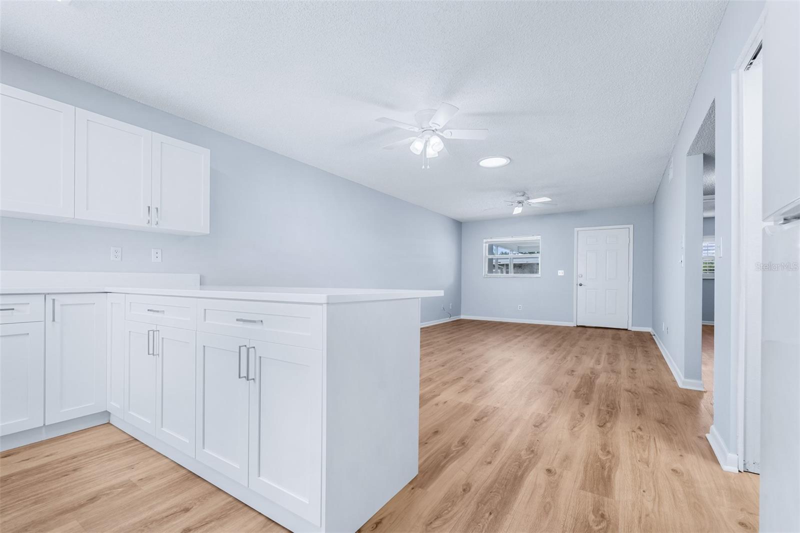 13940 Anona Heights Dr #70 Property Photo 14