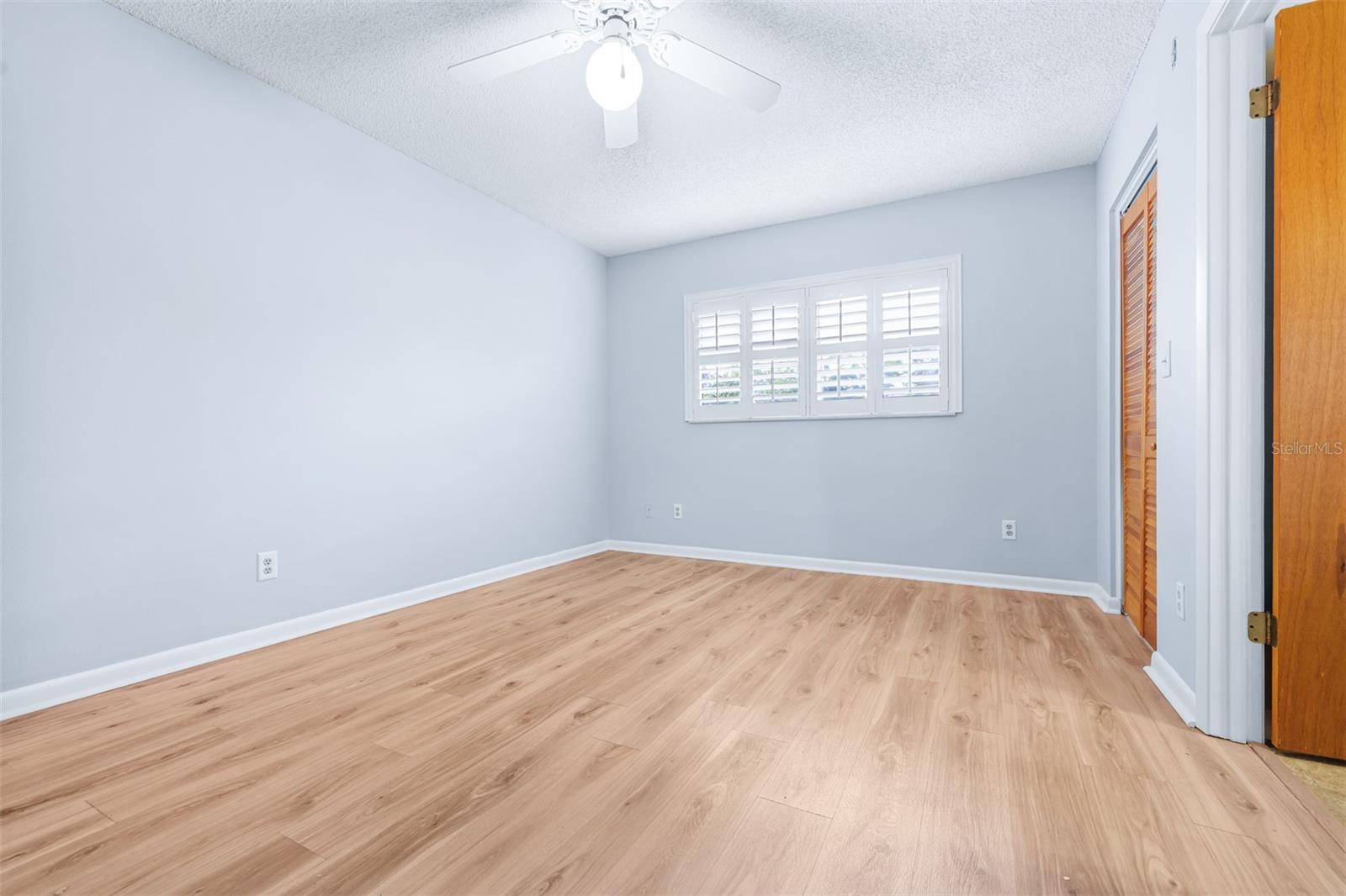 13940 Anona Heights Dr #70 Property Photo 16