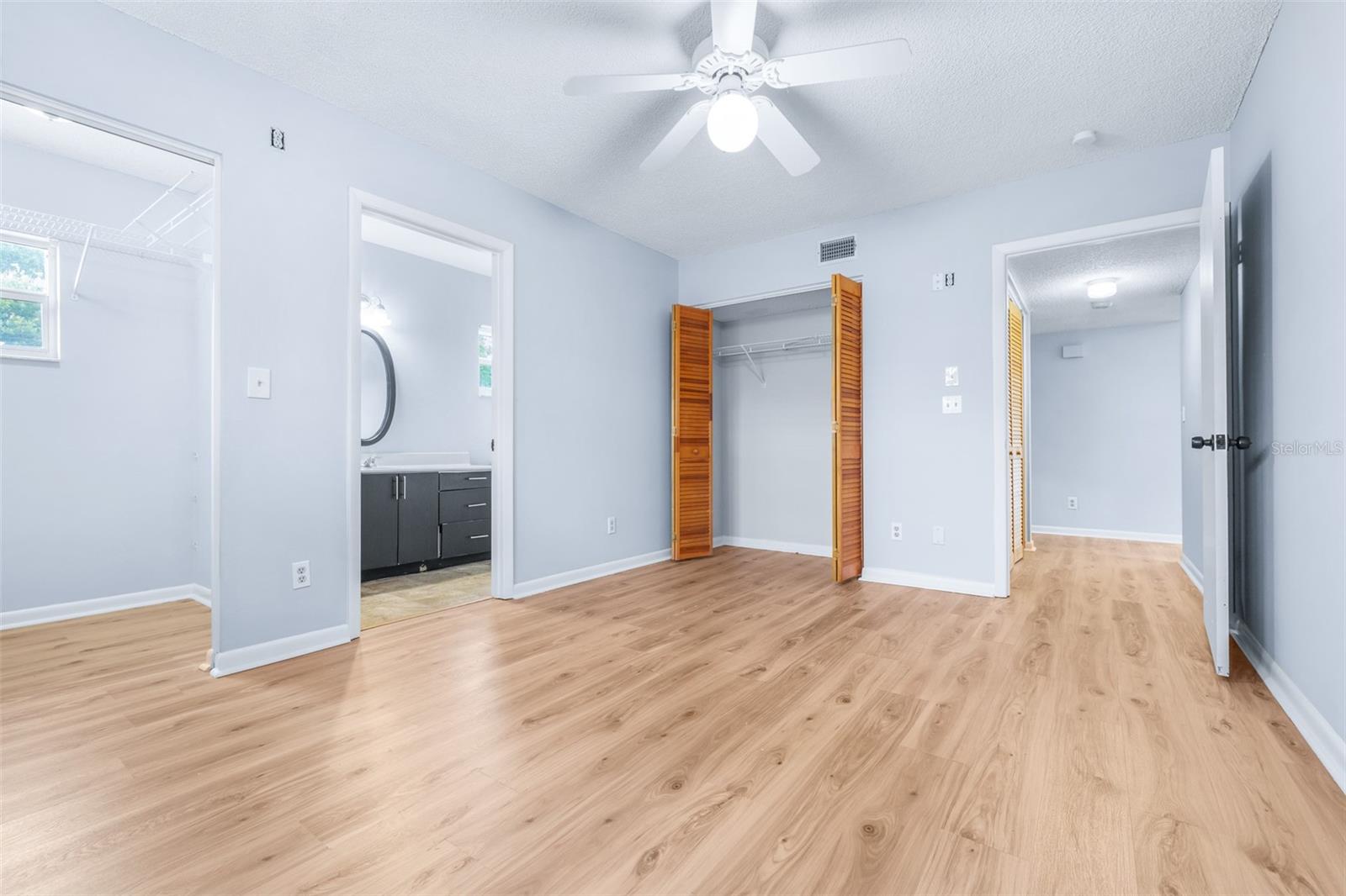 13940 Anona Heights Dr #70 Property Photo 17