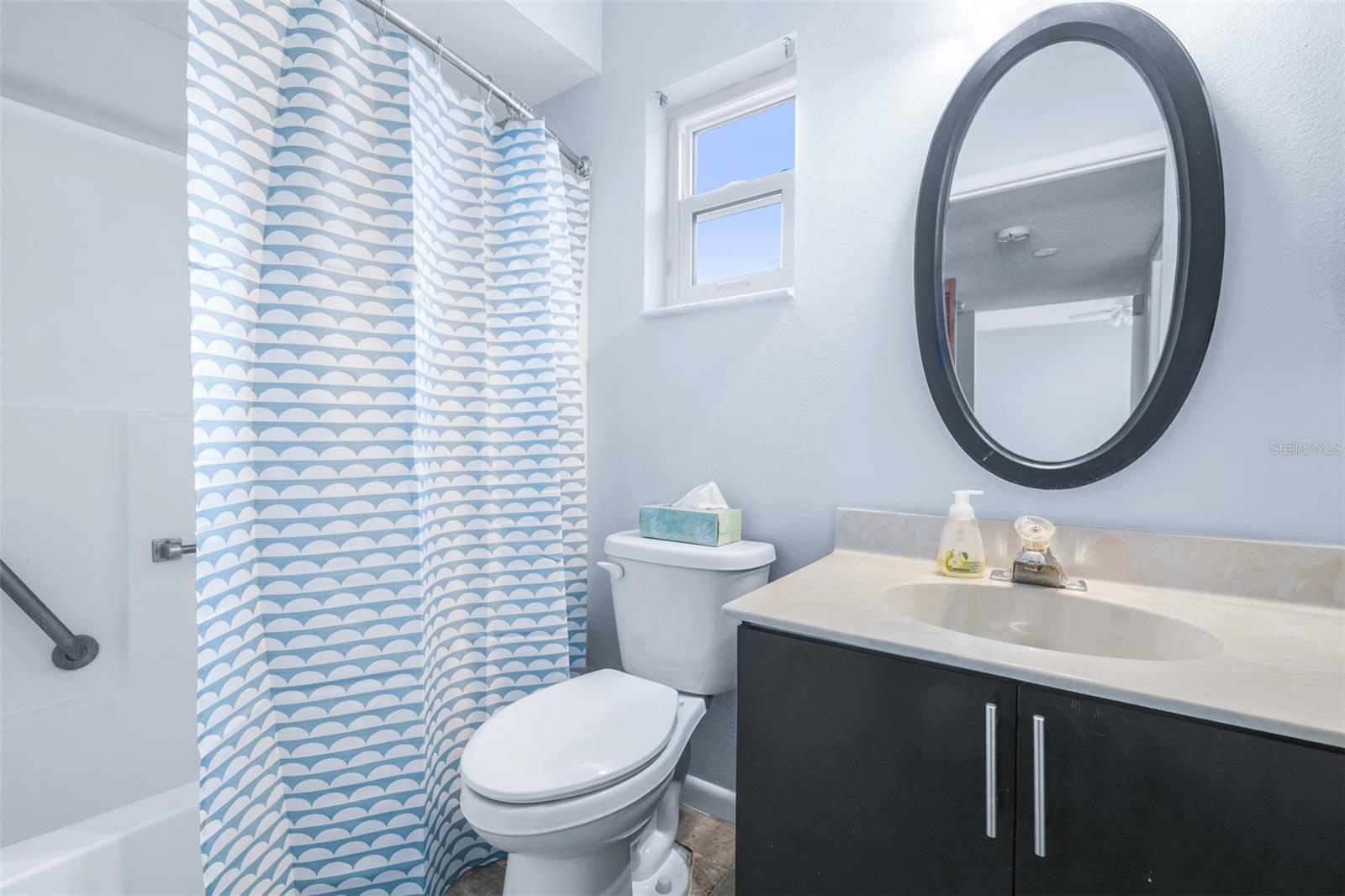 13940 Anona Heights Dr #70 Property Photo 21