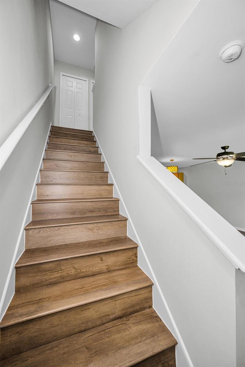 8013 Sutton Terrace Ln Property Photo 17