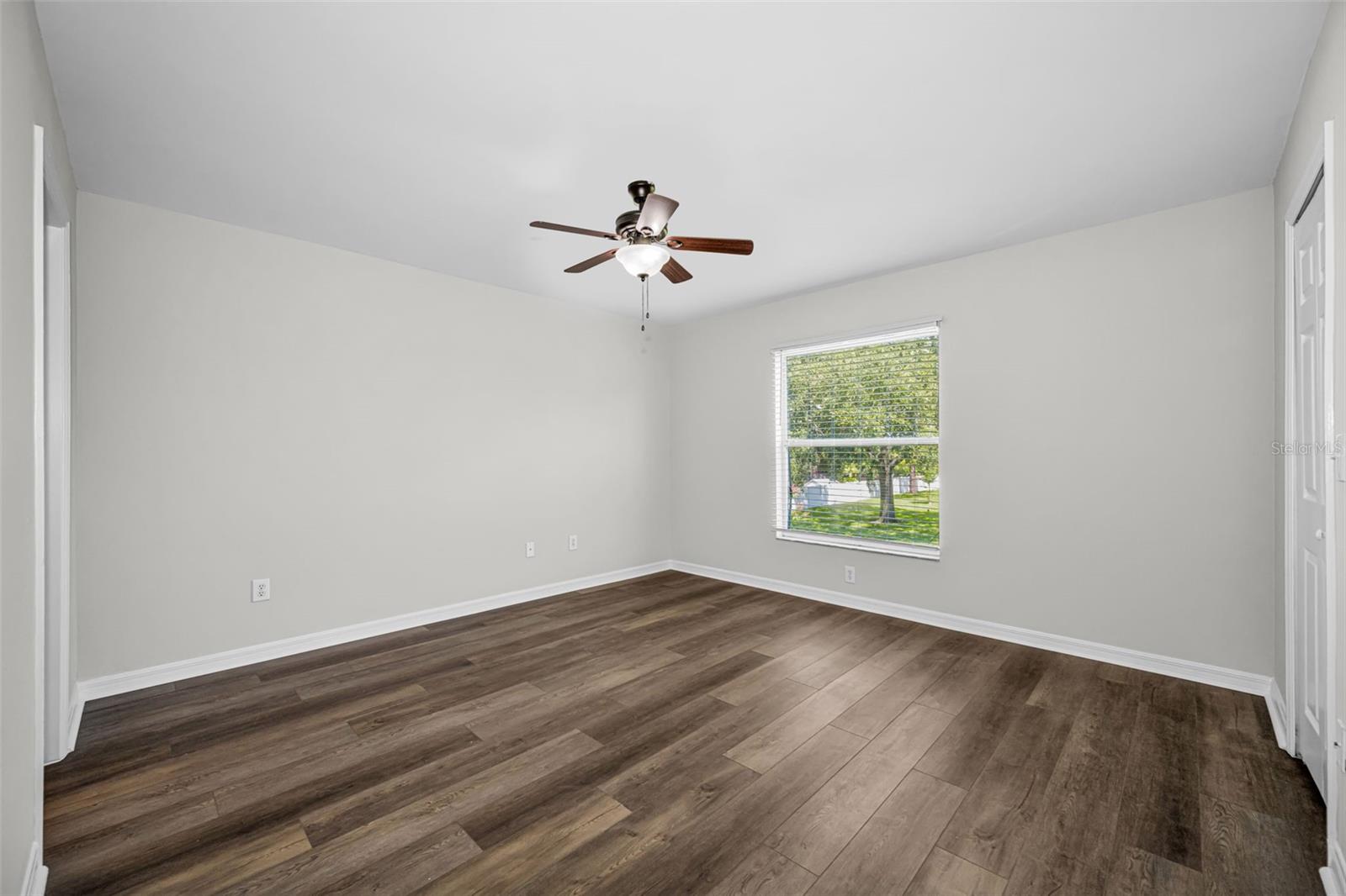 8013 Sutton Terrace Ln Property Photo 19