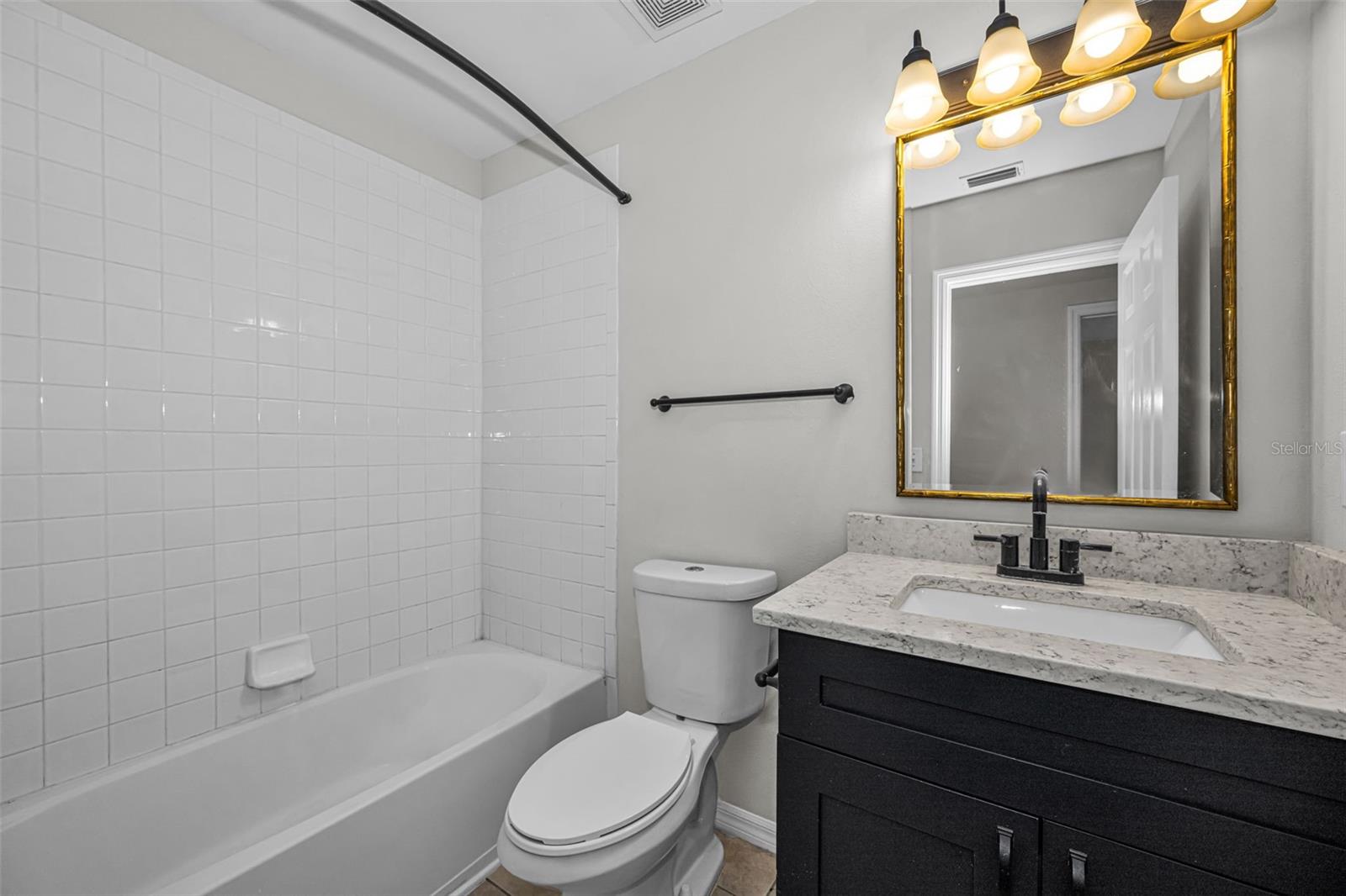 8013 Sutton Terrace Ln Property Photo 24