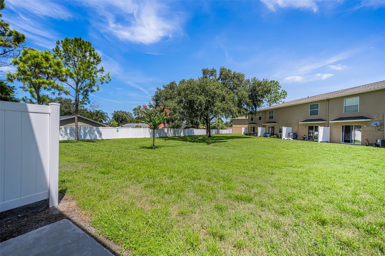8013 Sutton Terrace Ln Property Photo 30