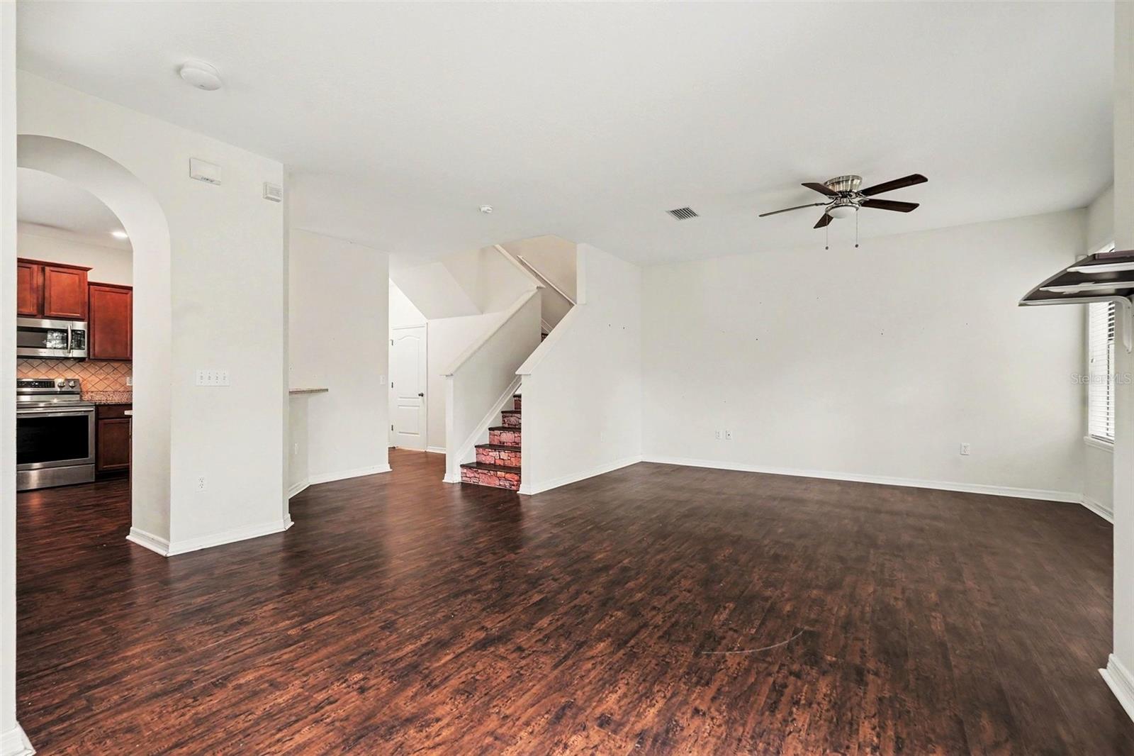 5520 Kinglethill Dr Property Photo 7