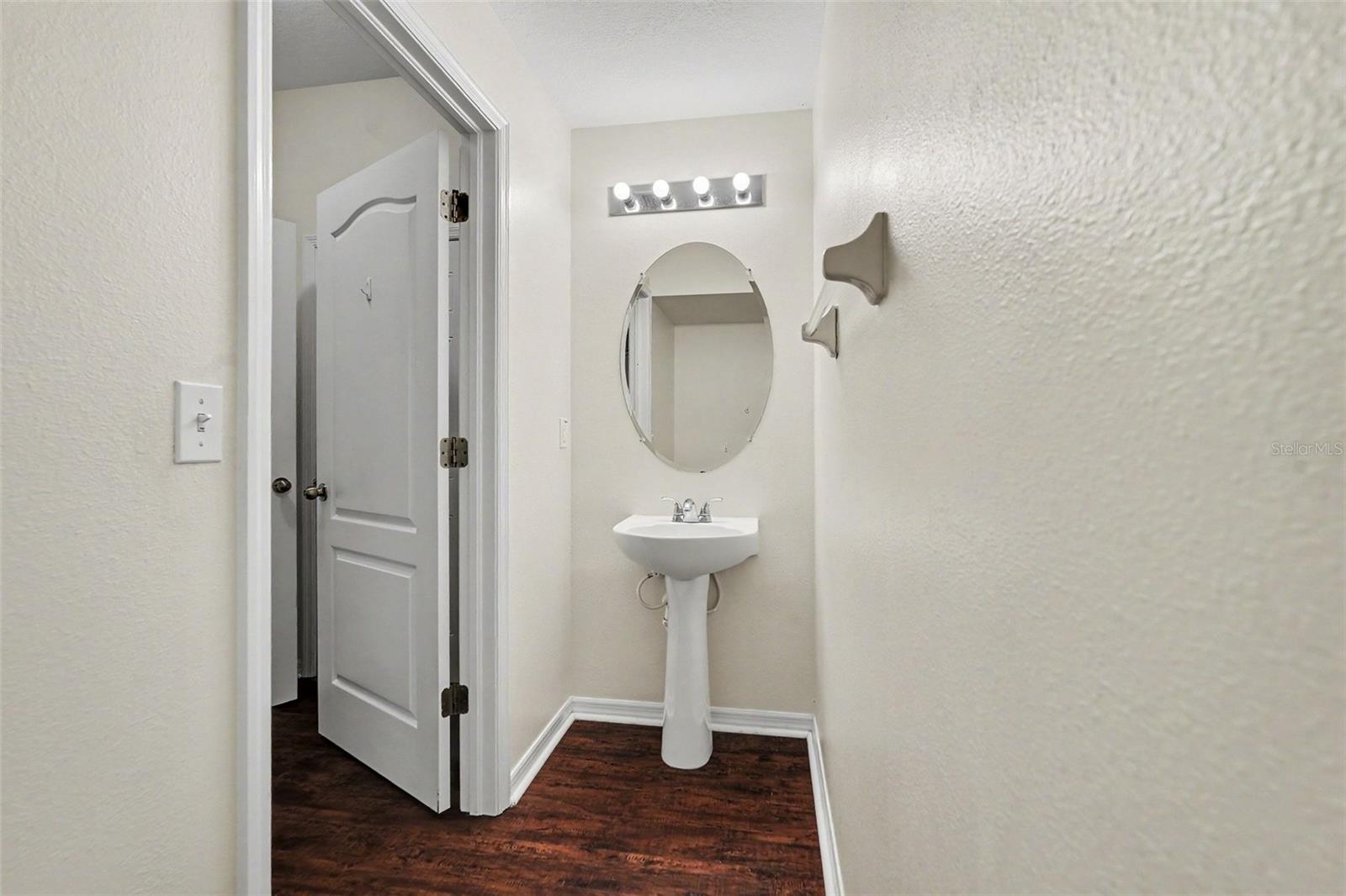 5520 Kinglethill Dr Property Photo 9