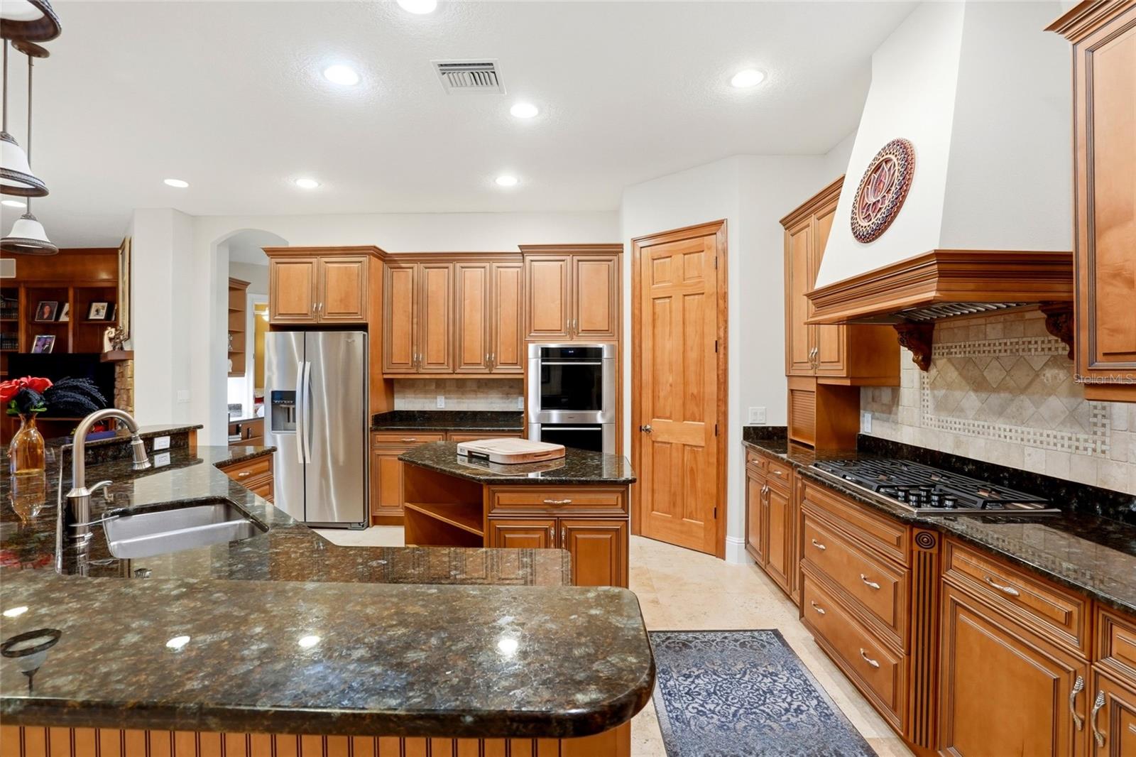 1059 Ceasars Ct Property Photo 21