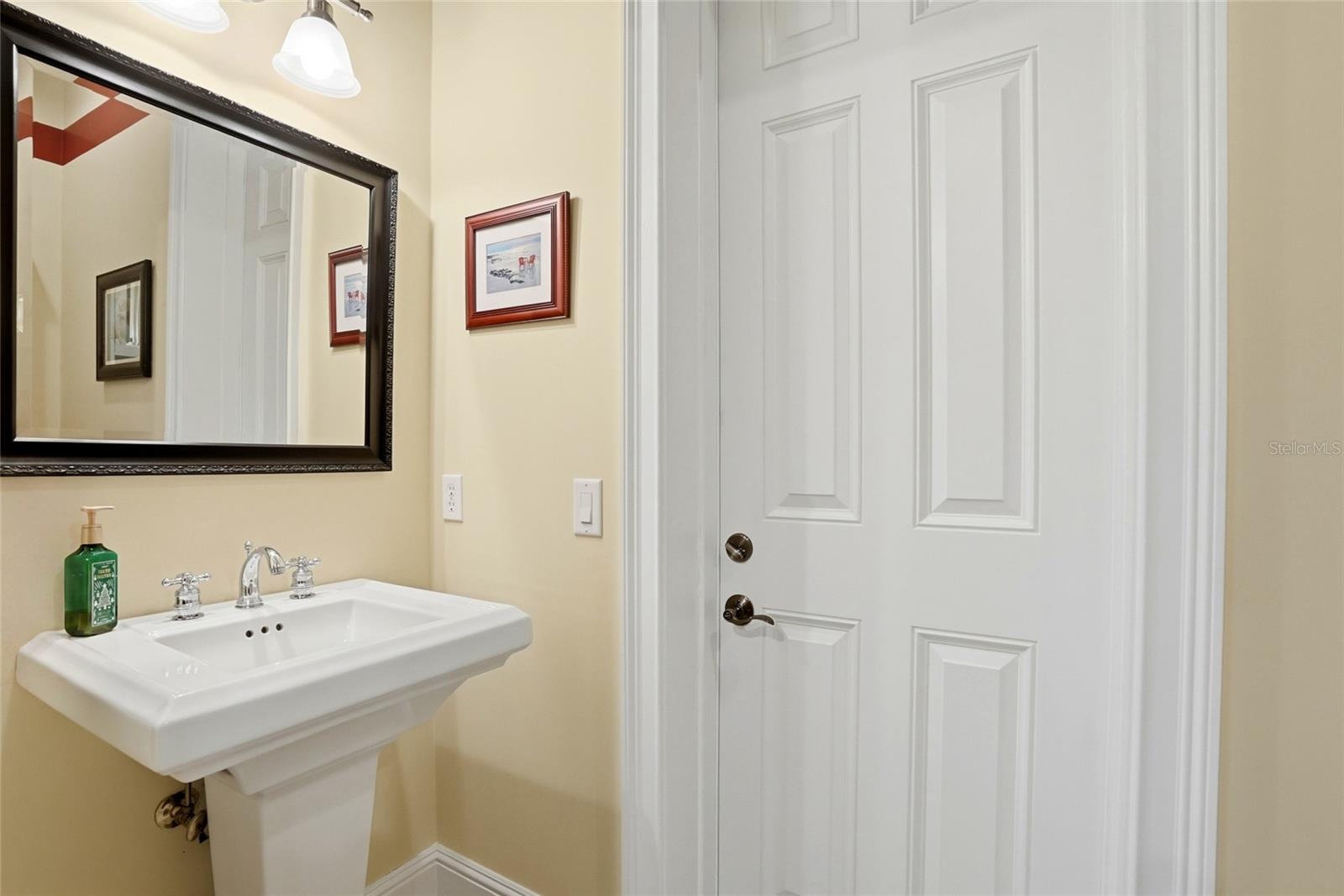 1059 Ceasars Ct Property Photo 42