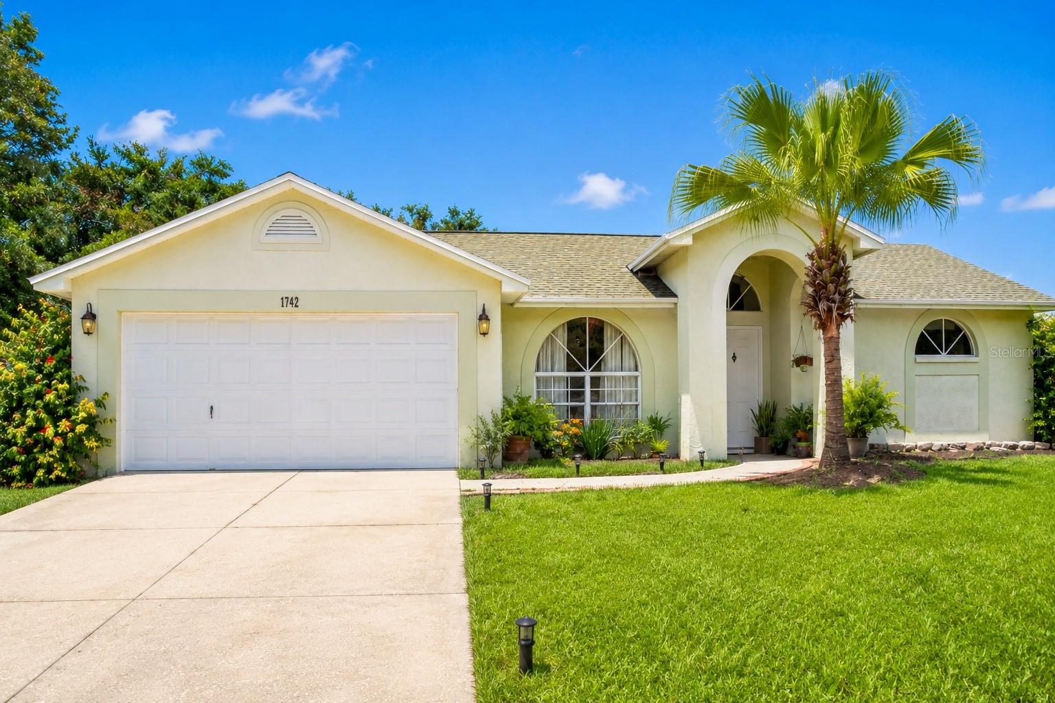 1742 Staysail Dr Property Photo 1