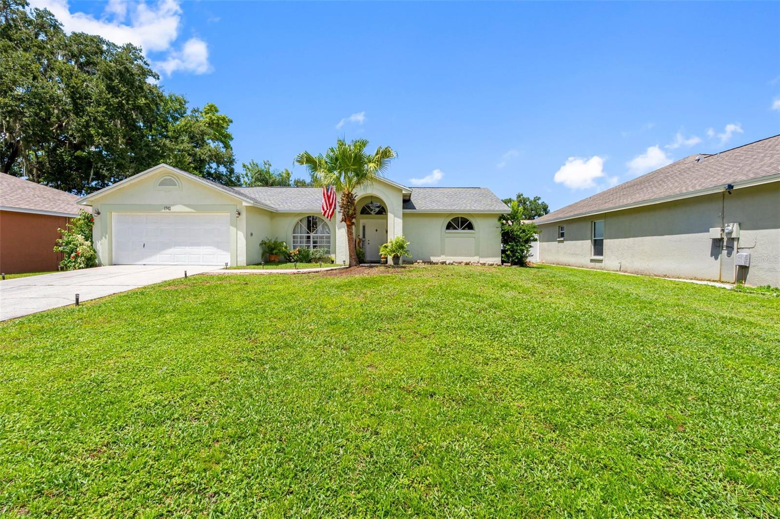 1742 Staysail Dr Property Photo 5