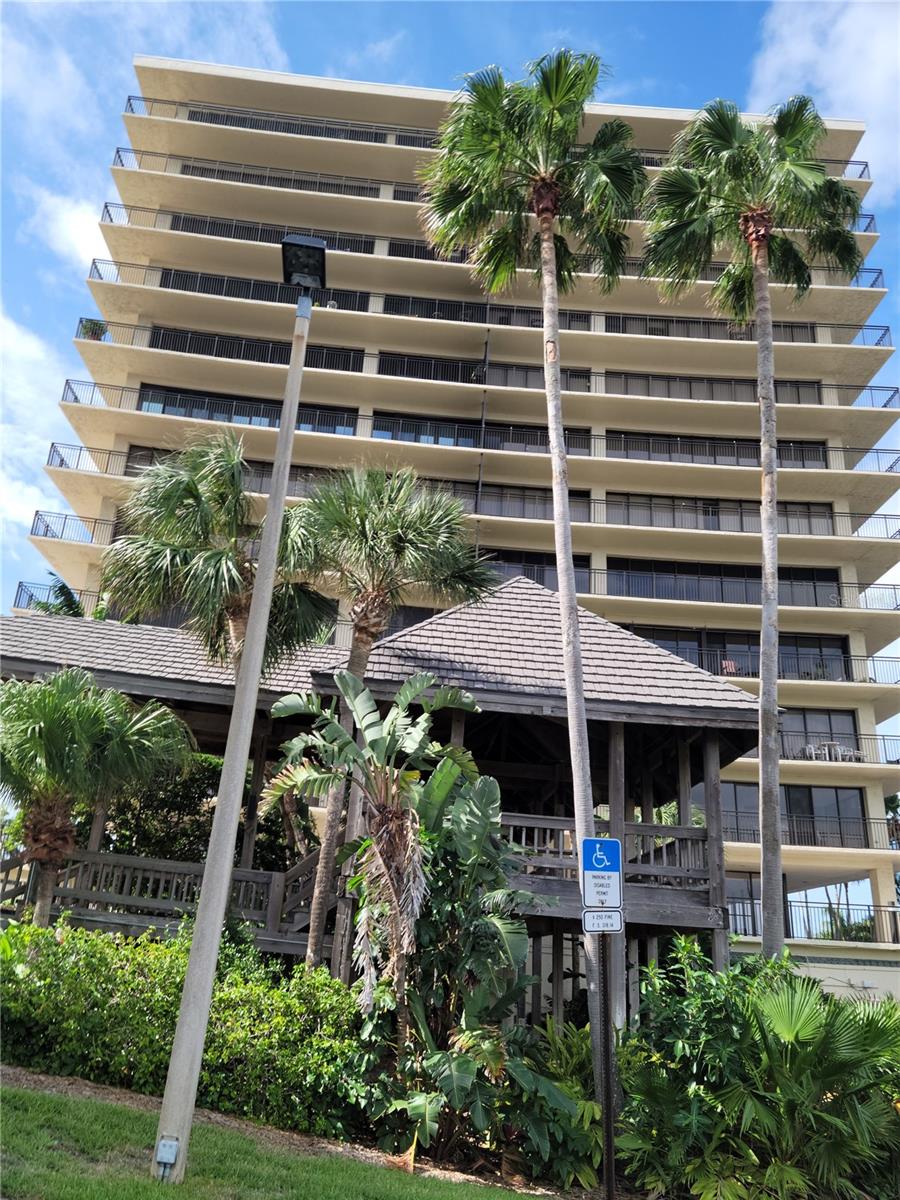 7650 BAYSHORE DR #302 Property Photo 1