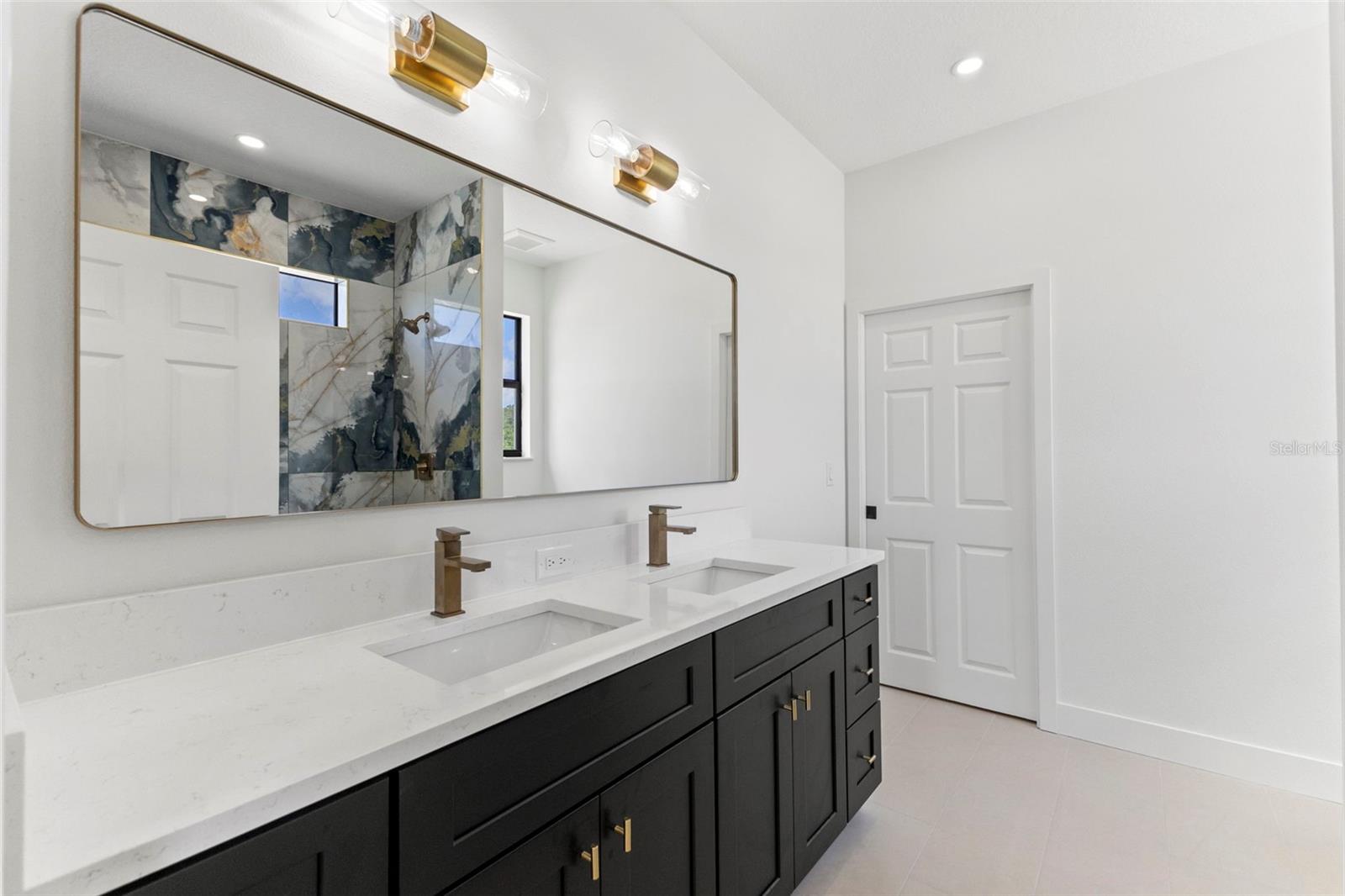 6216 64th Way N Property Photo 17