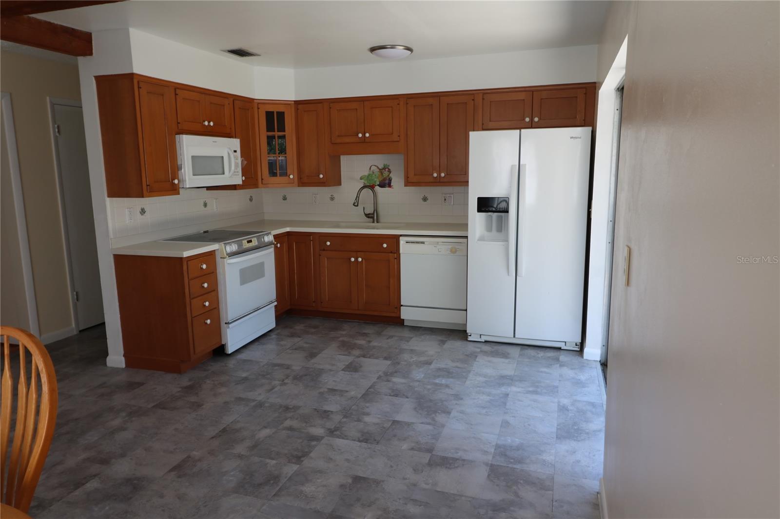 2620 Howard St Property Photo 20