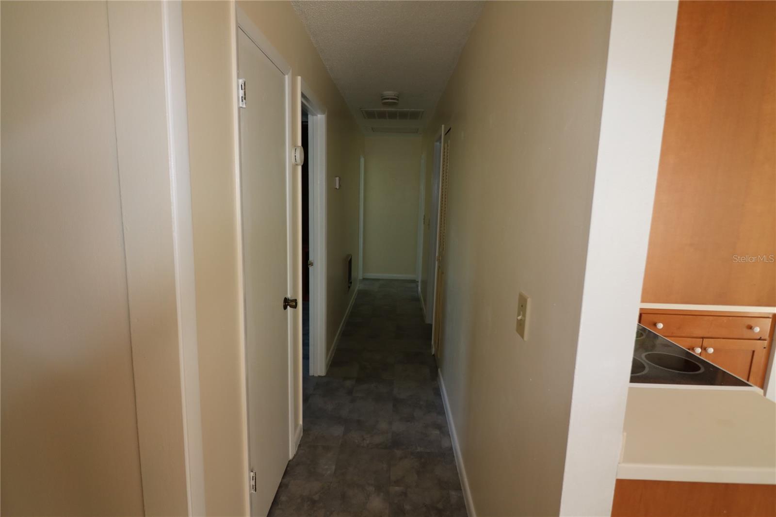 2620 Howard St Property Photo 22