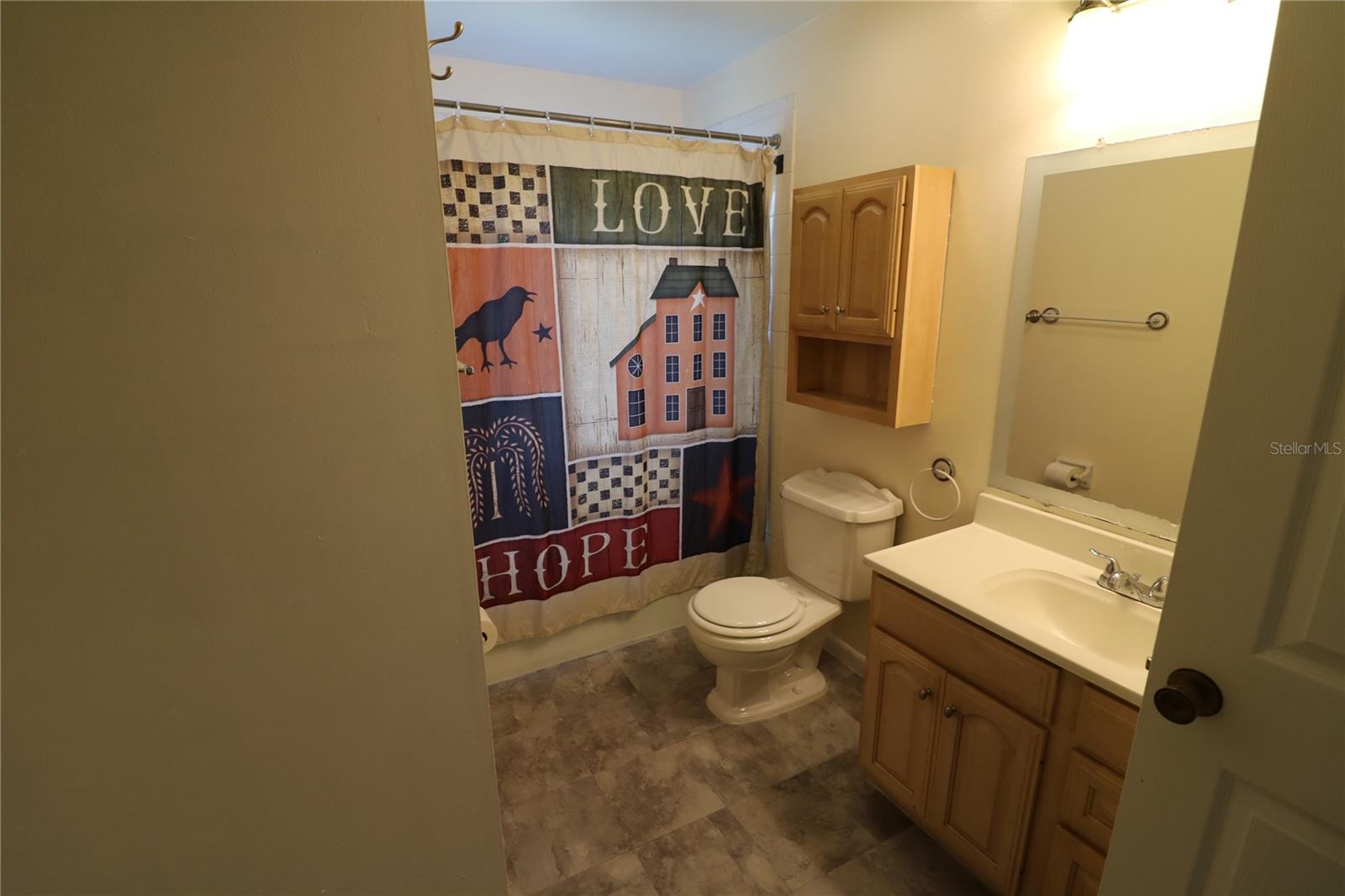 2620 Howard St Property Photo 23