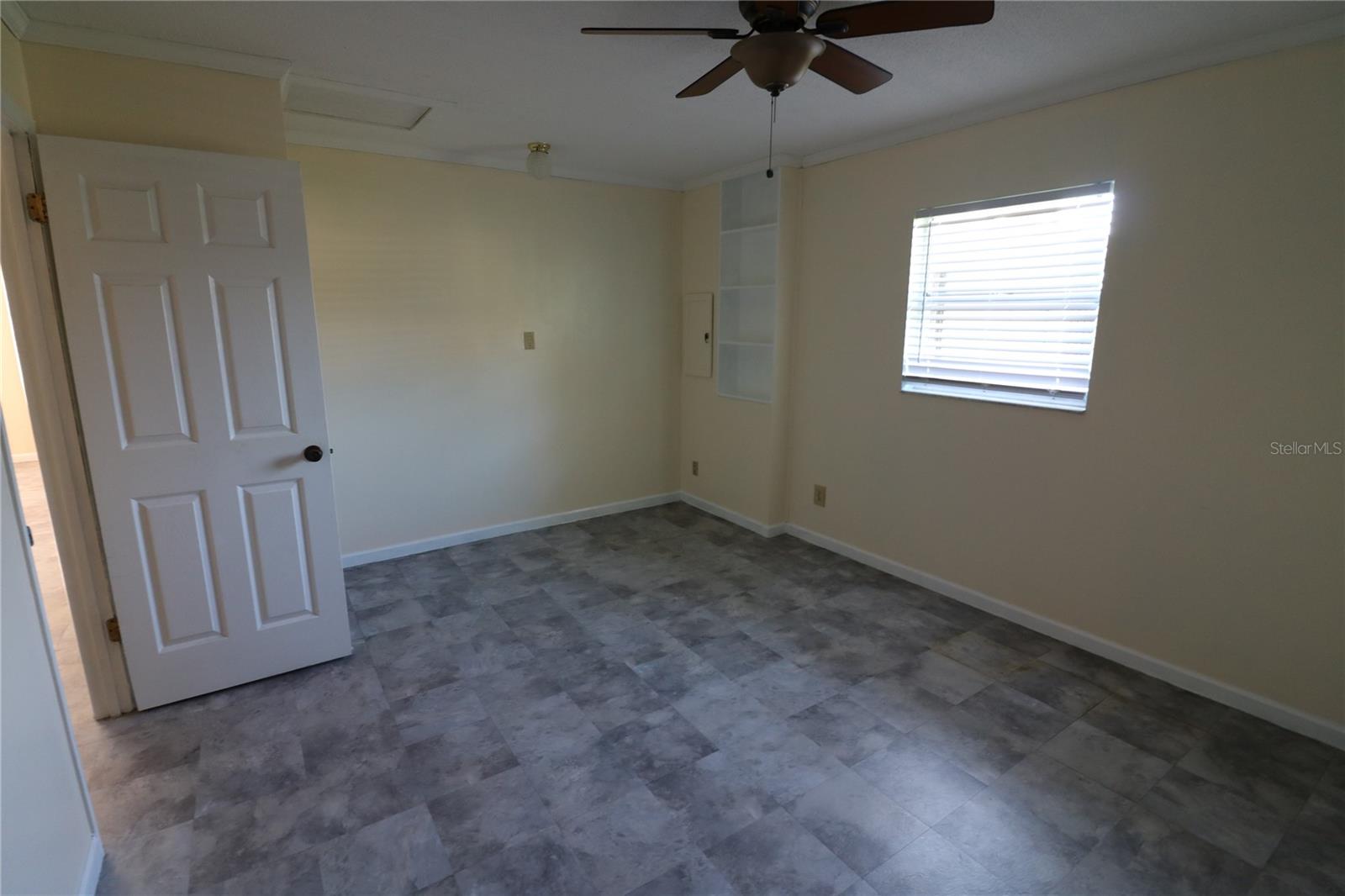 2620 Howard St Property Photo 29
