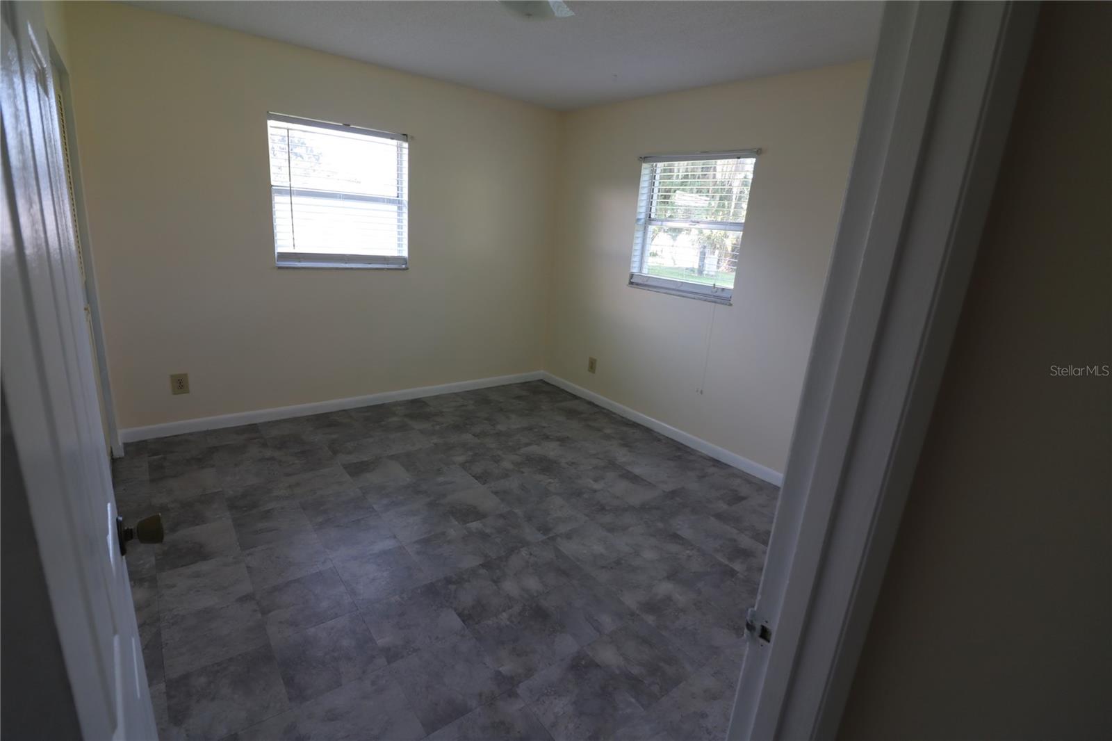2620 Howard St Property Photo 30