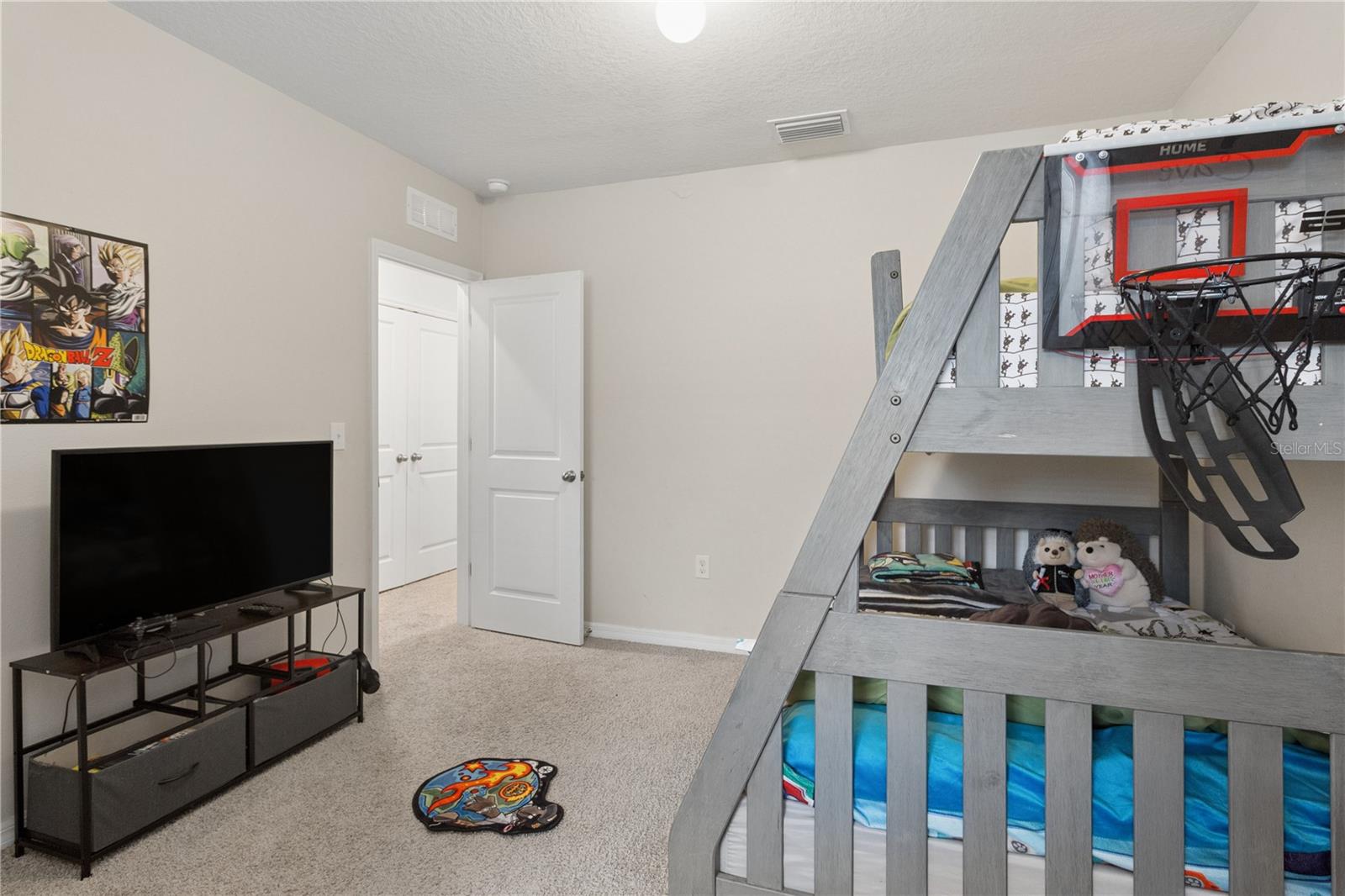 417 Newmont Cir Property Photo 21