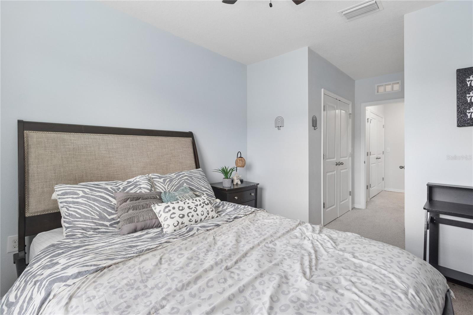 417 Newmont Cir Property Photo 24