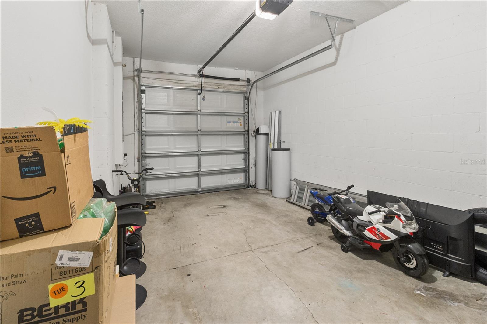 417 Newmont Cir Property Photo 37
