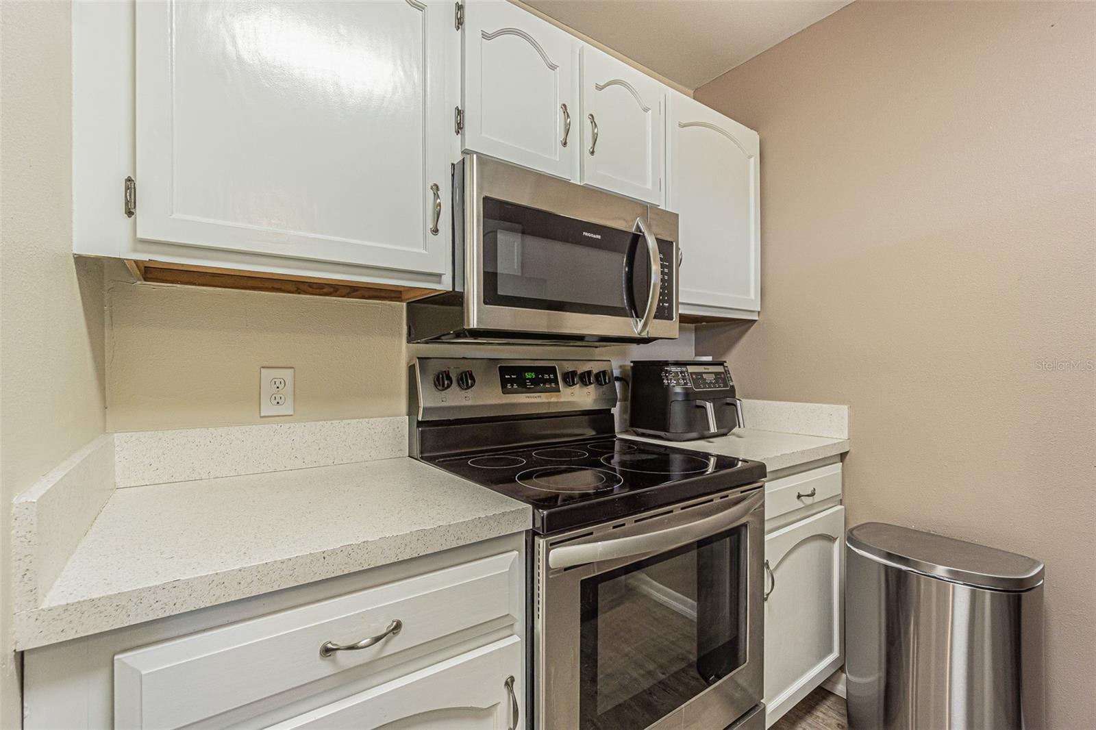 8765 Bardmoor Blvd #304 Property Photo 14
