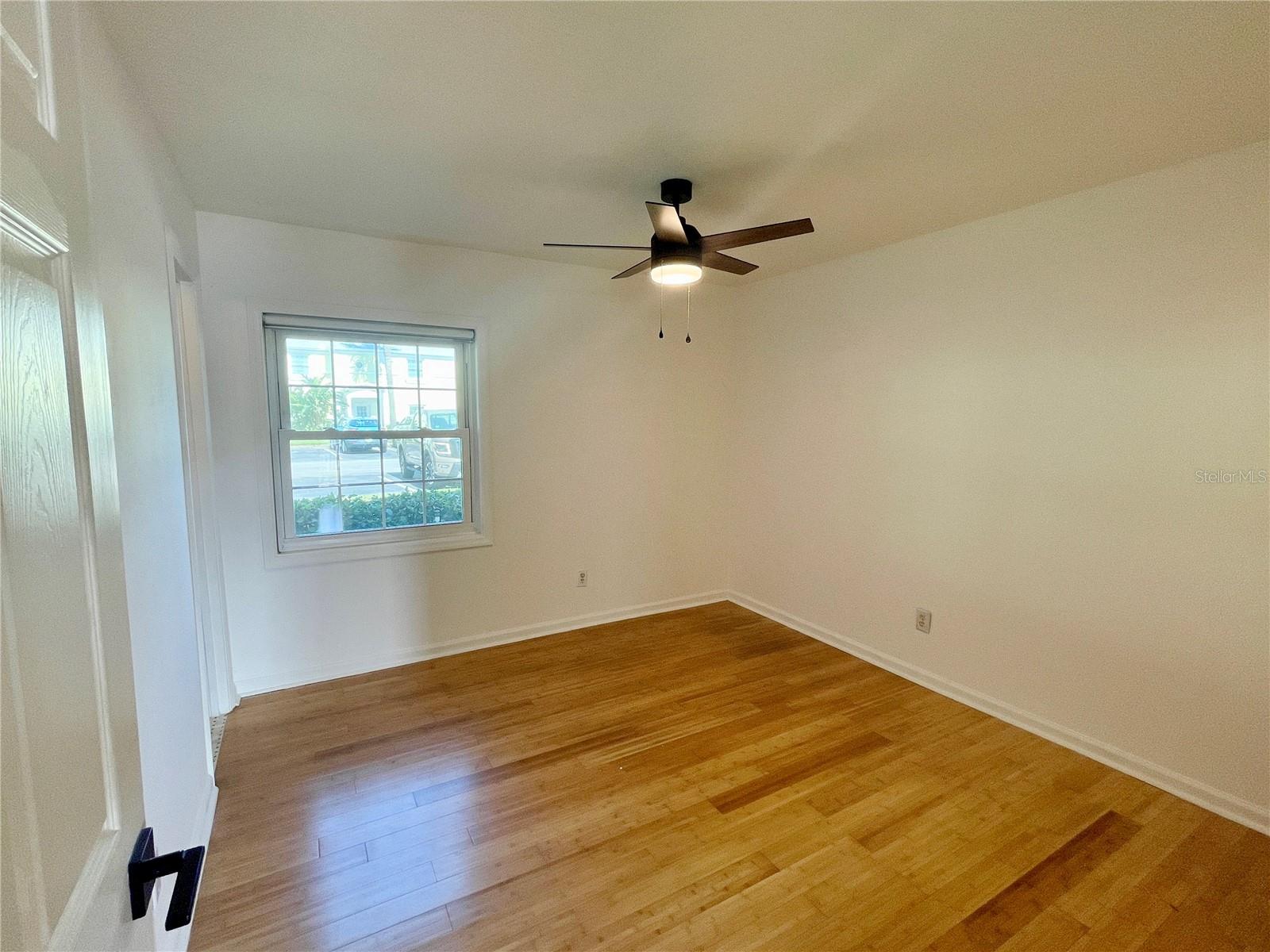 118 Pompano Dr Se #b Property Photo 9