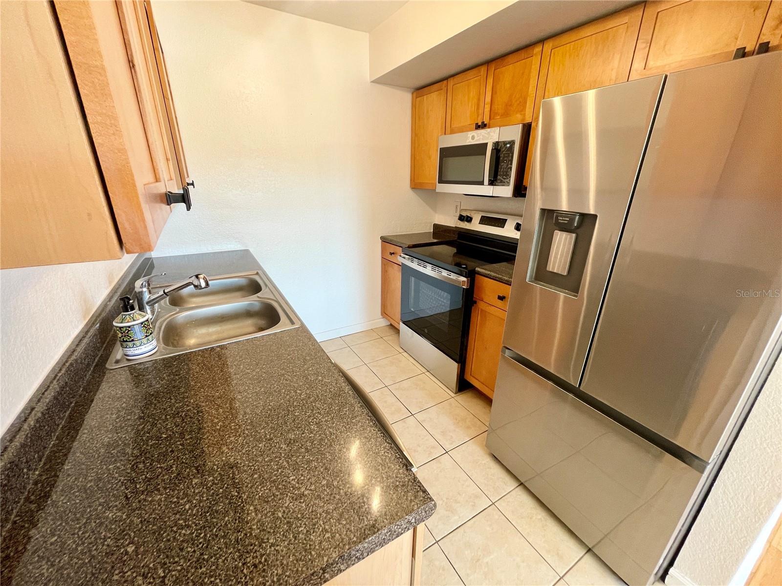 118 Pompano Dr Se #b Property Photo 17