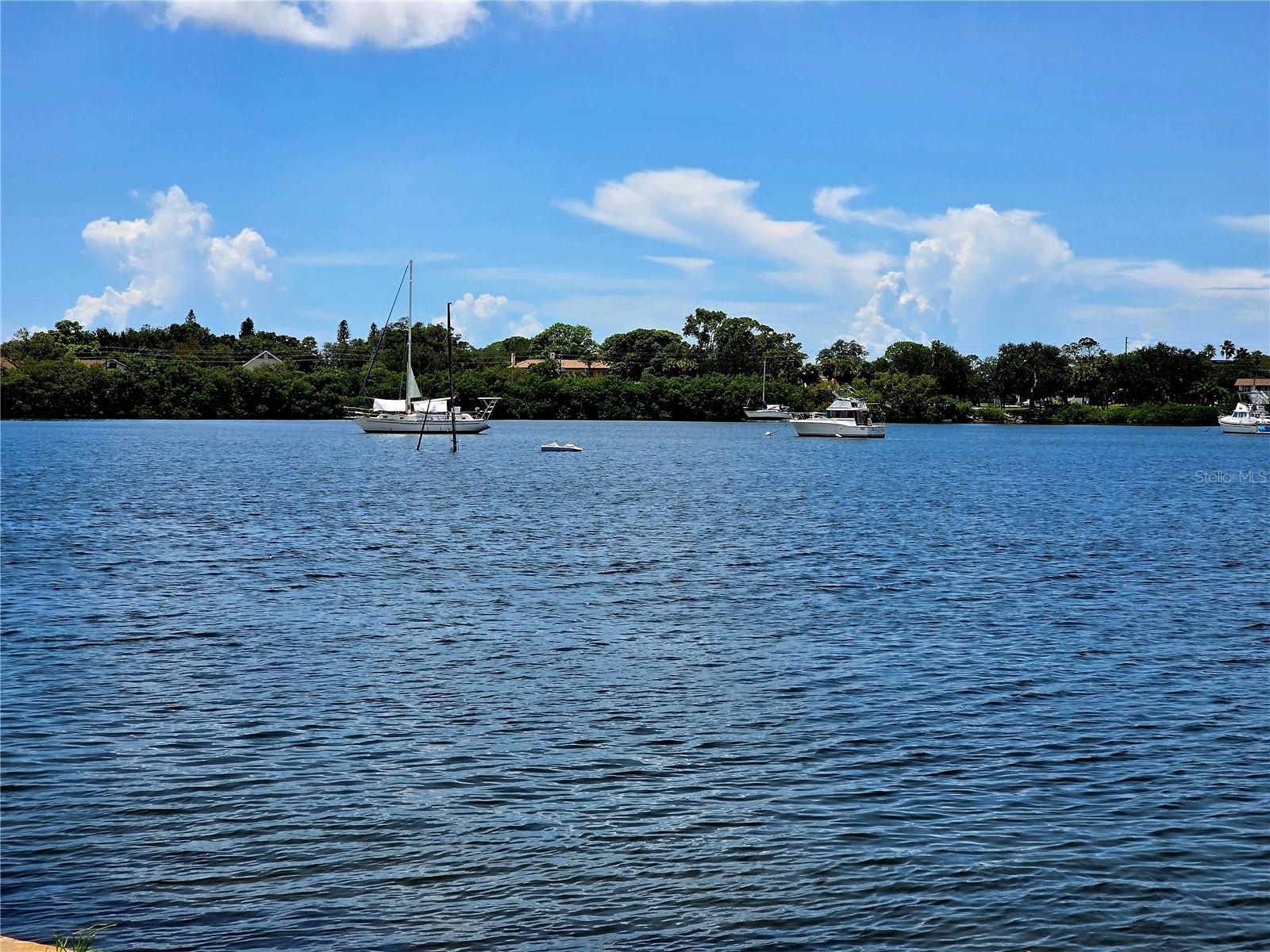 118 Pompano Dr Se #b Property Photo 55