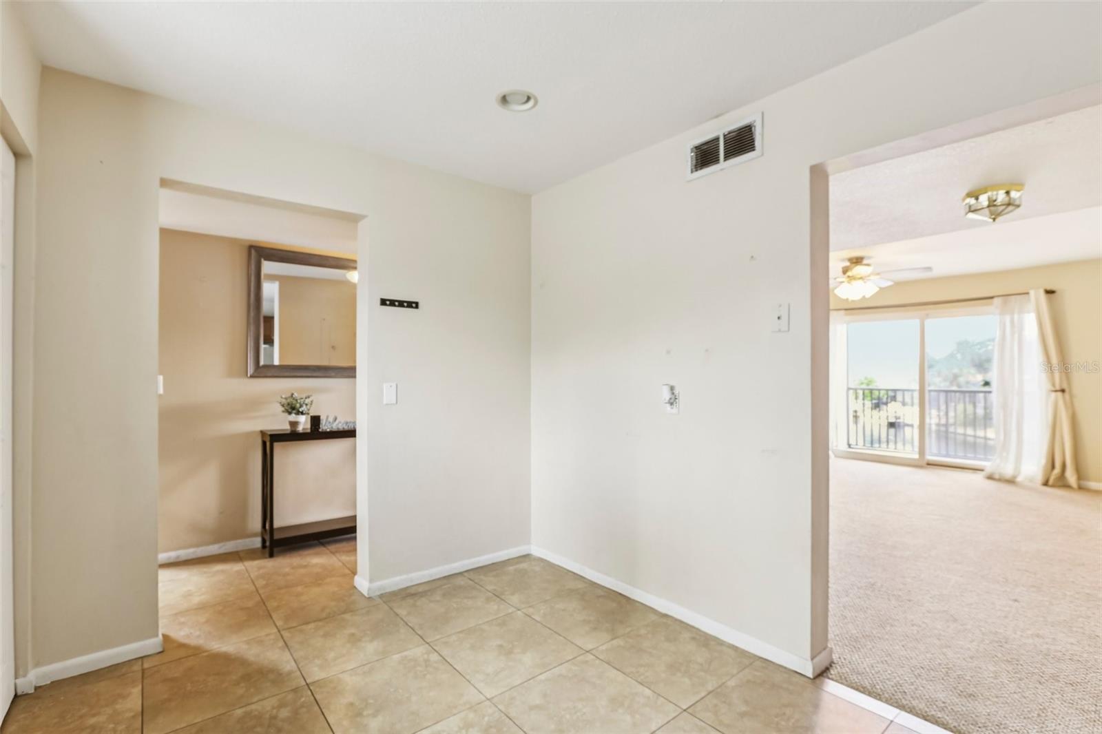 6325 Newtown Cir #25b2 Property Photo 11