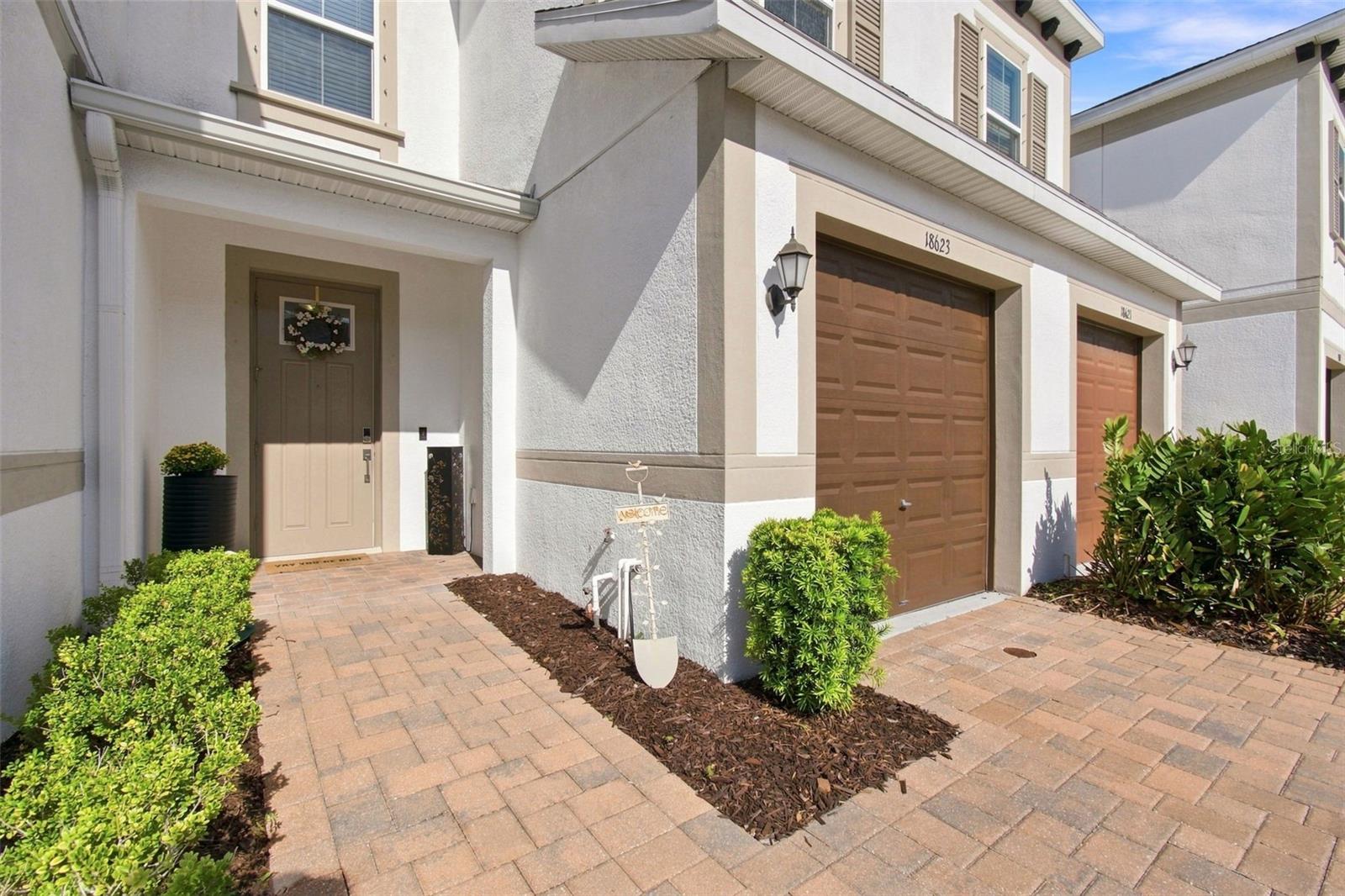 18623 Noble Caspian Dr Property Photo 2