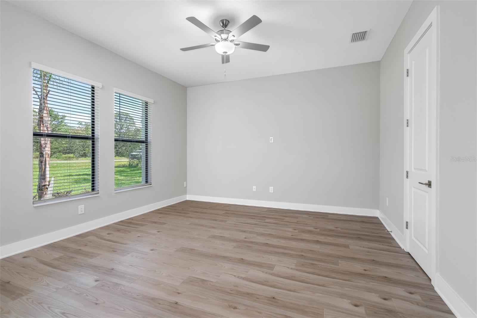 17558 Lippizan Ln Property Photo 7