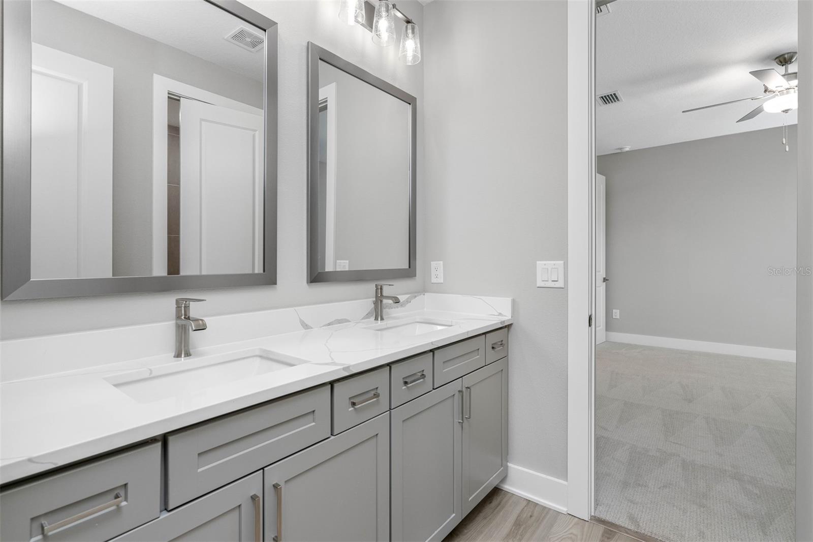 17558 Lippizan Ln Property Photo 11