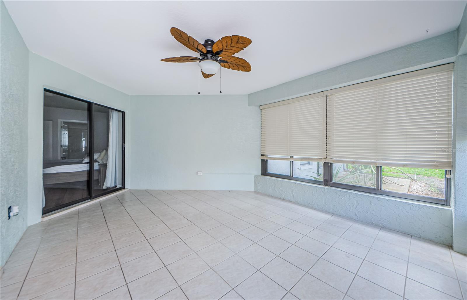 3647 Muirfield Ct Property Photo 4