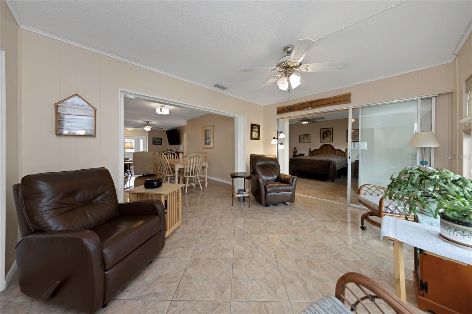 5355 Ferndale Pl N Property Photo 17
