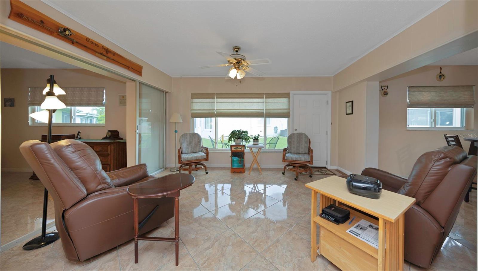 5355 Ferndale Pl N Property Photo 18