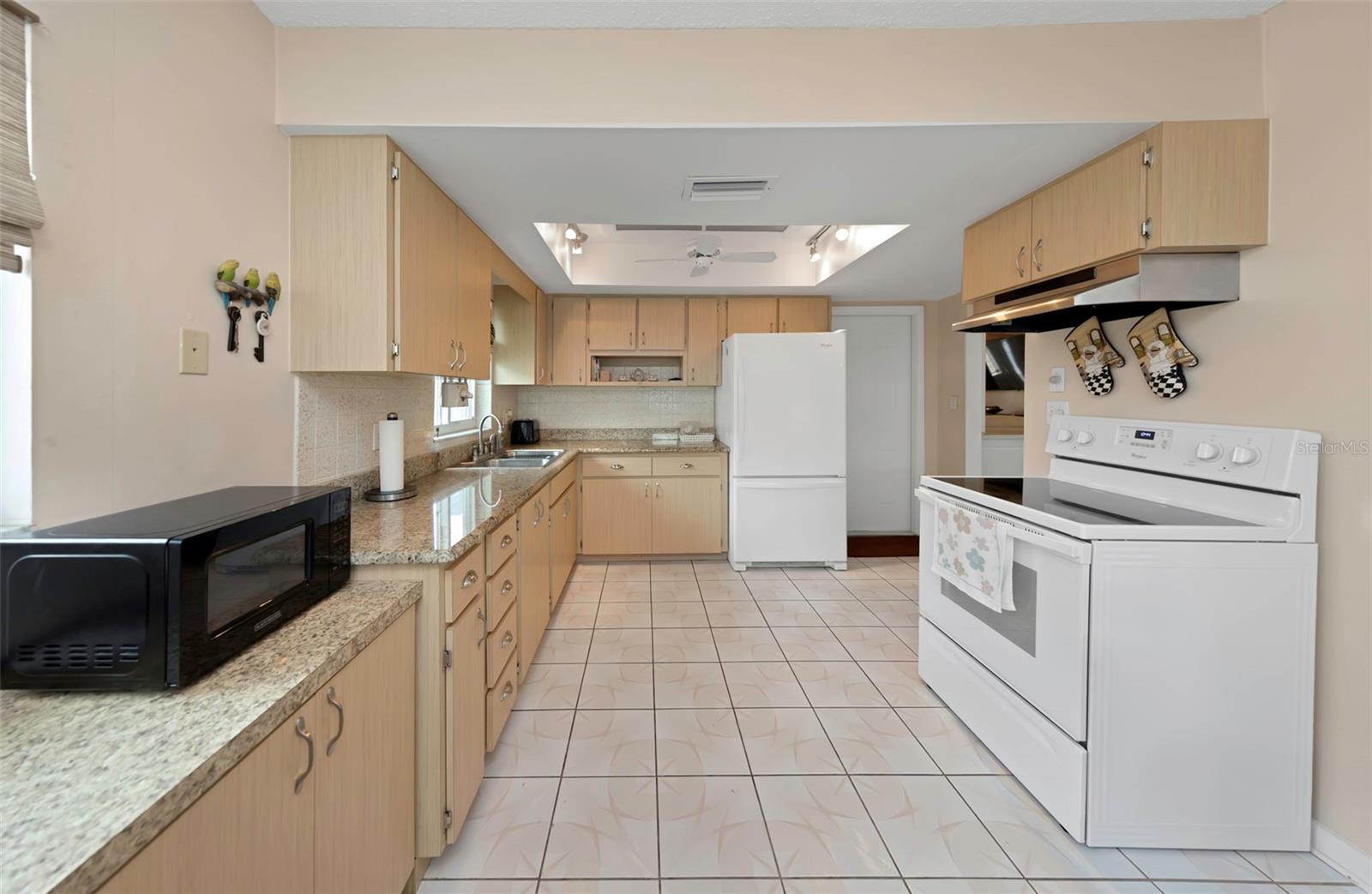 5355 Ferndale Pl N Property Photo 23