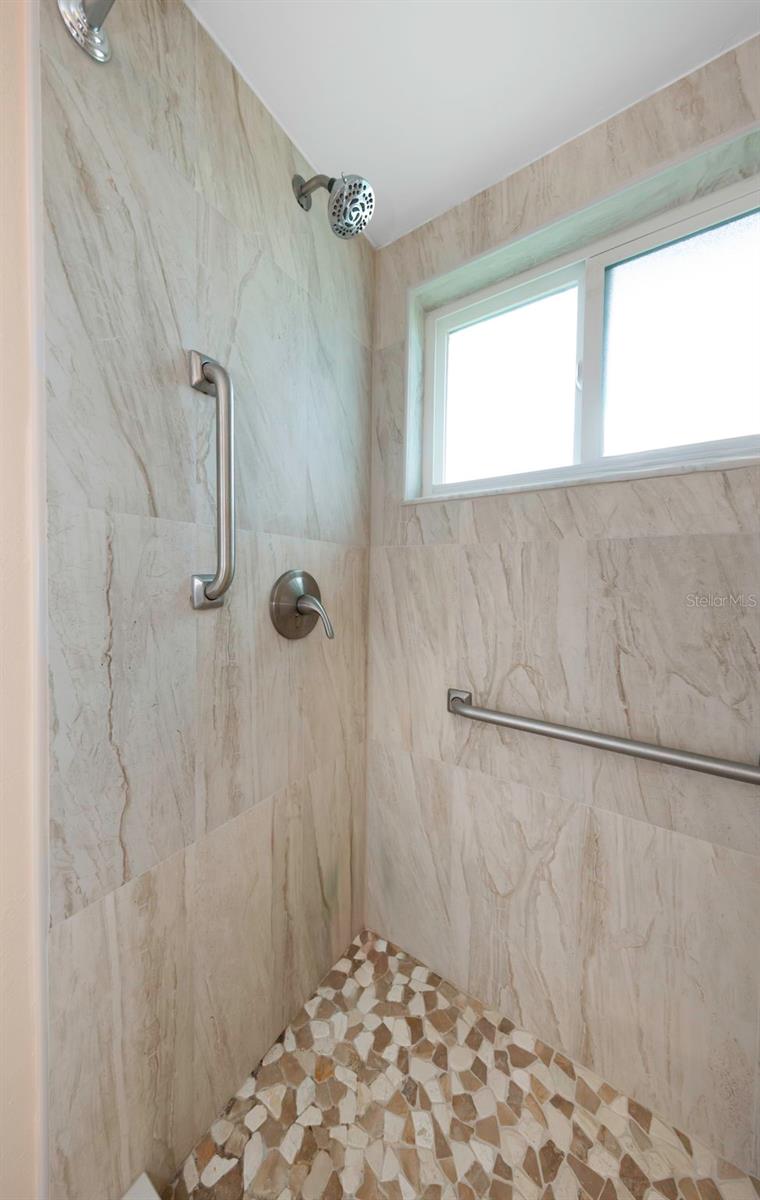 5355 Ferndale Pl N Property Photo 36