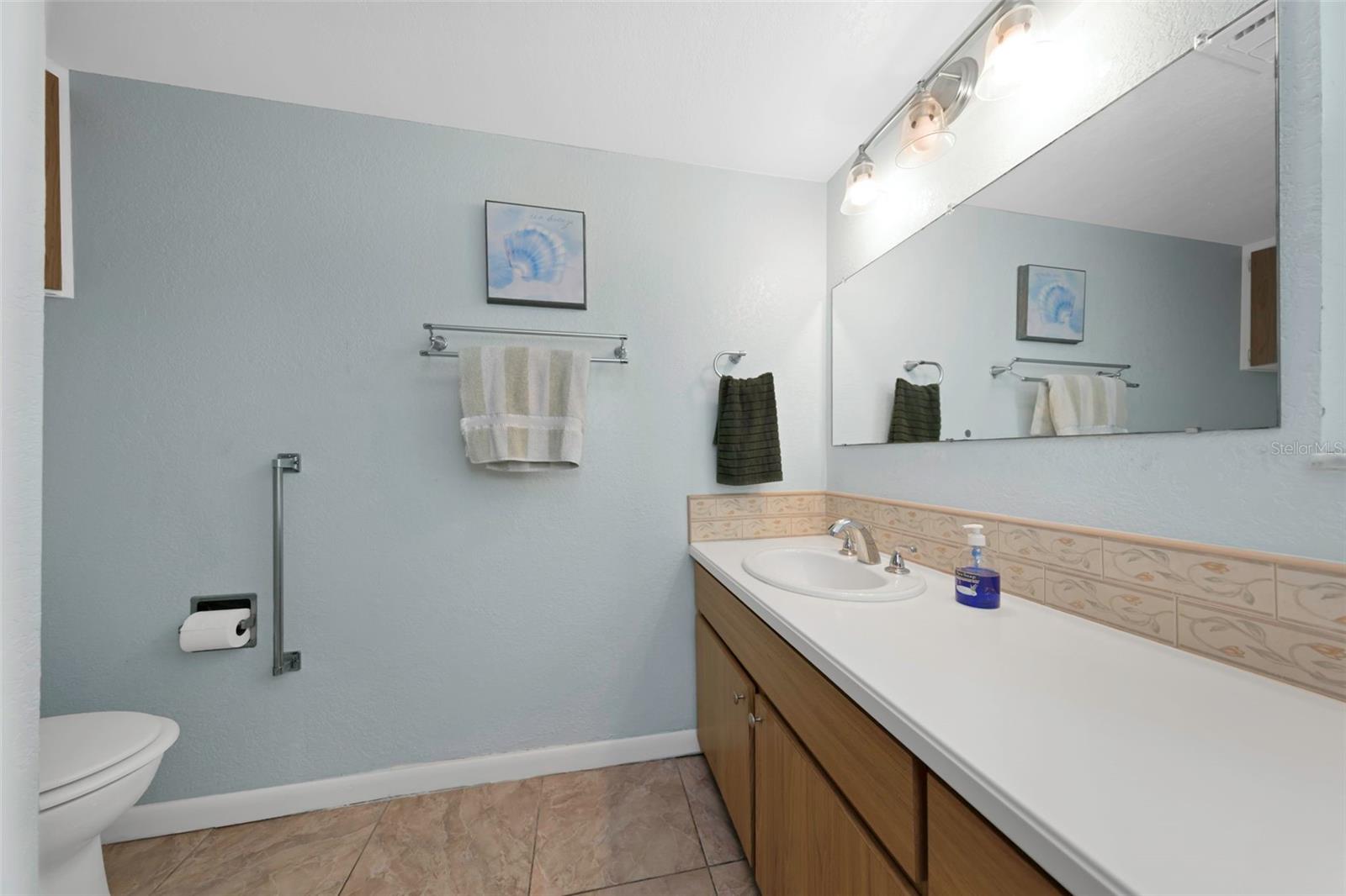 5355 Ferndale Pl N Property Photo 41