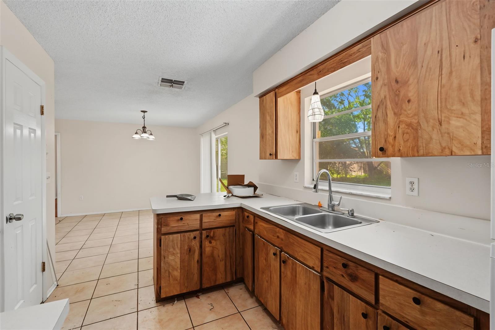 10394 Upton St Property Photo 18